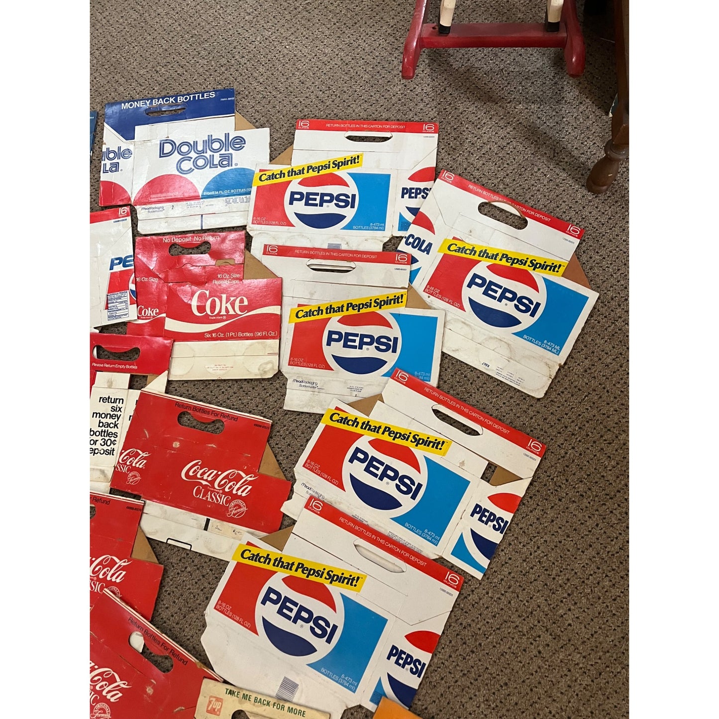 Huge Lot Soda Bottle Cardboard Carriers Cases 6-Pack Coca Cola Pepsi 7up ++