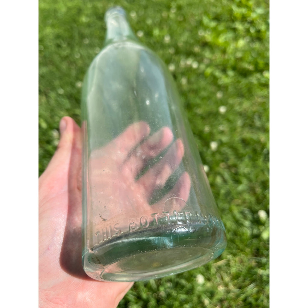 Vintage Manhattan Bottling Works Milwaukee Wis Quart Bottle Wisconsin Horse
