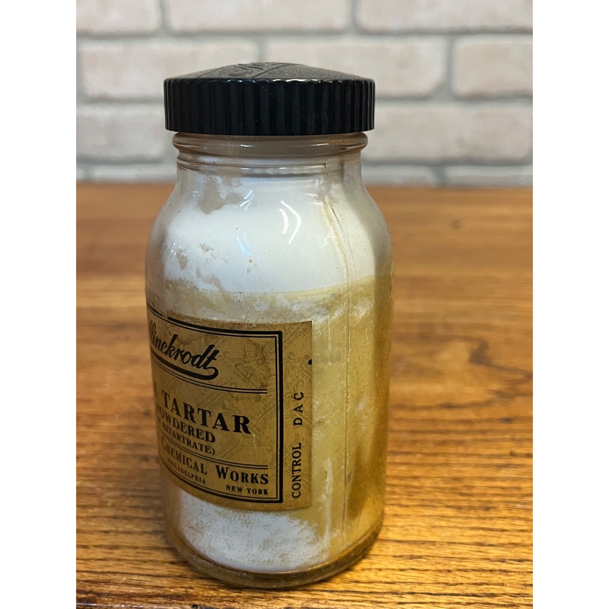 Vintage Mallinckrodt Cream of Tartar USP Pharmacy Chemical Reagent Bottle Drug Store