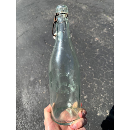 SCARCE Pre-Pro 1890s Mrs A Remmlinger Iron Mountain Mich. UP Saloon Beer Bottle