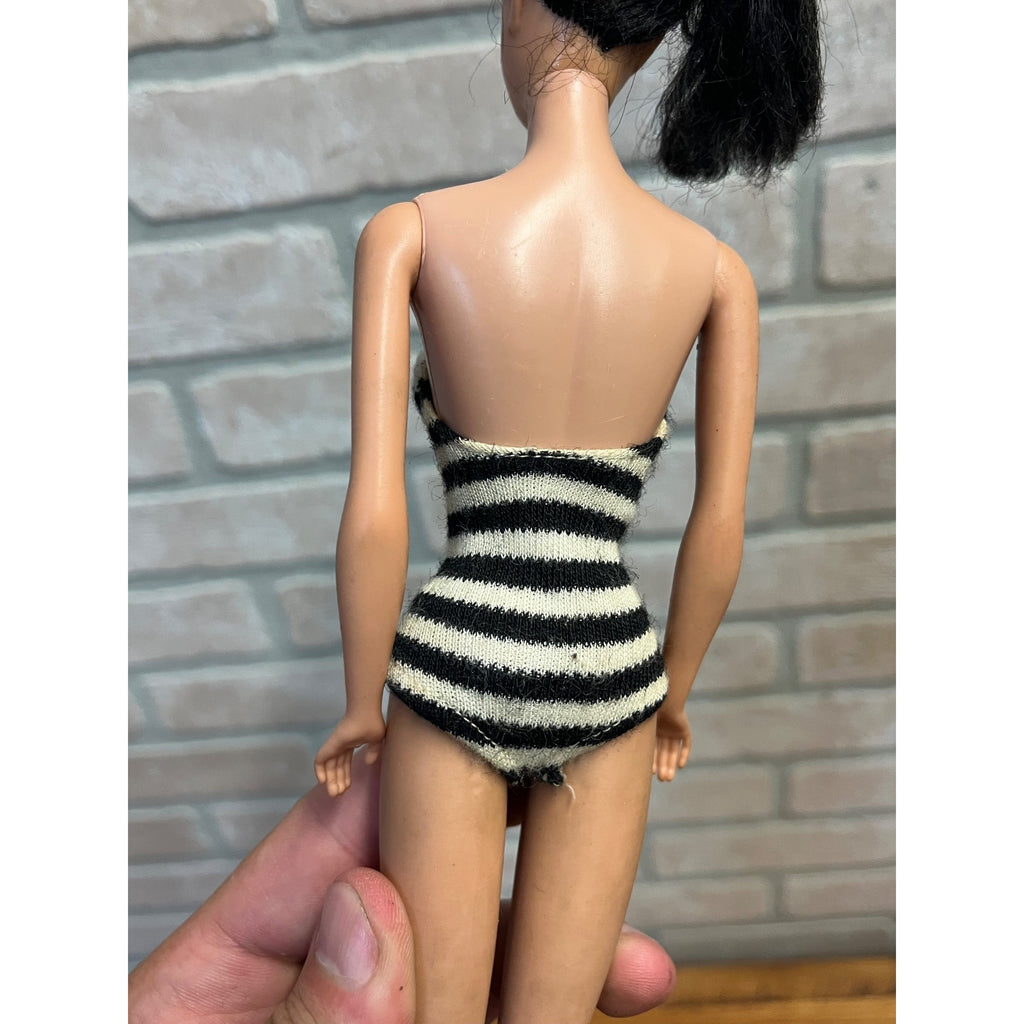 Vintage Barbie Lot 1960 #4 Ponytail Brunette 1964 Bubble Cut #850 + Clothes