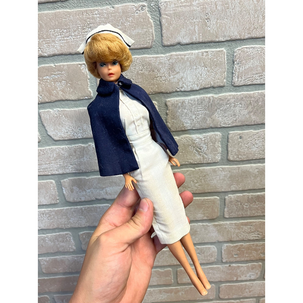 Vintage Barbie Lot 1960 #4 Ponytail Brunette 1964 Bubble Cut #850 + Clothes