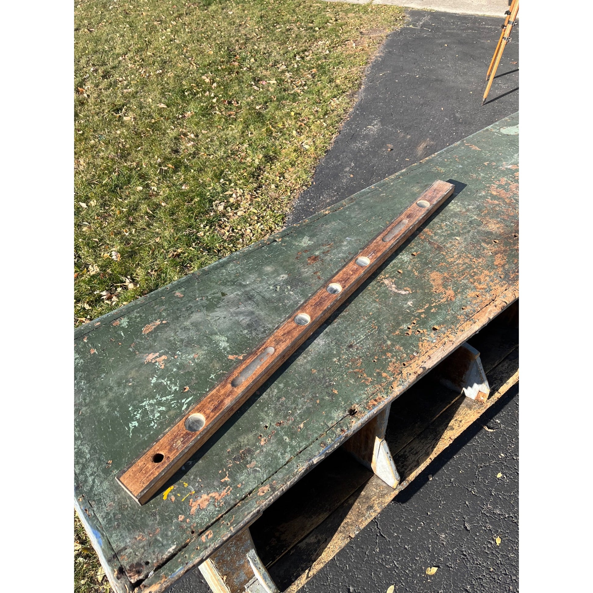 Vintage Wooden 4ft Carpenter's Level Tool Brass & Wood 48" Stanley?