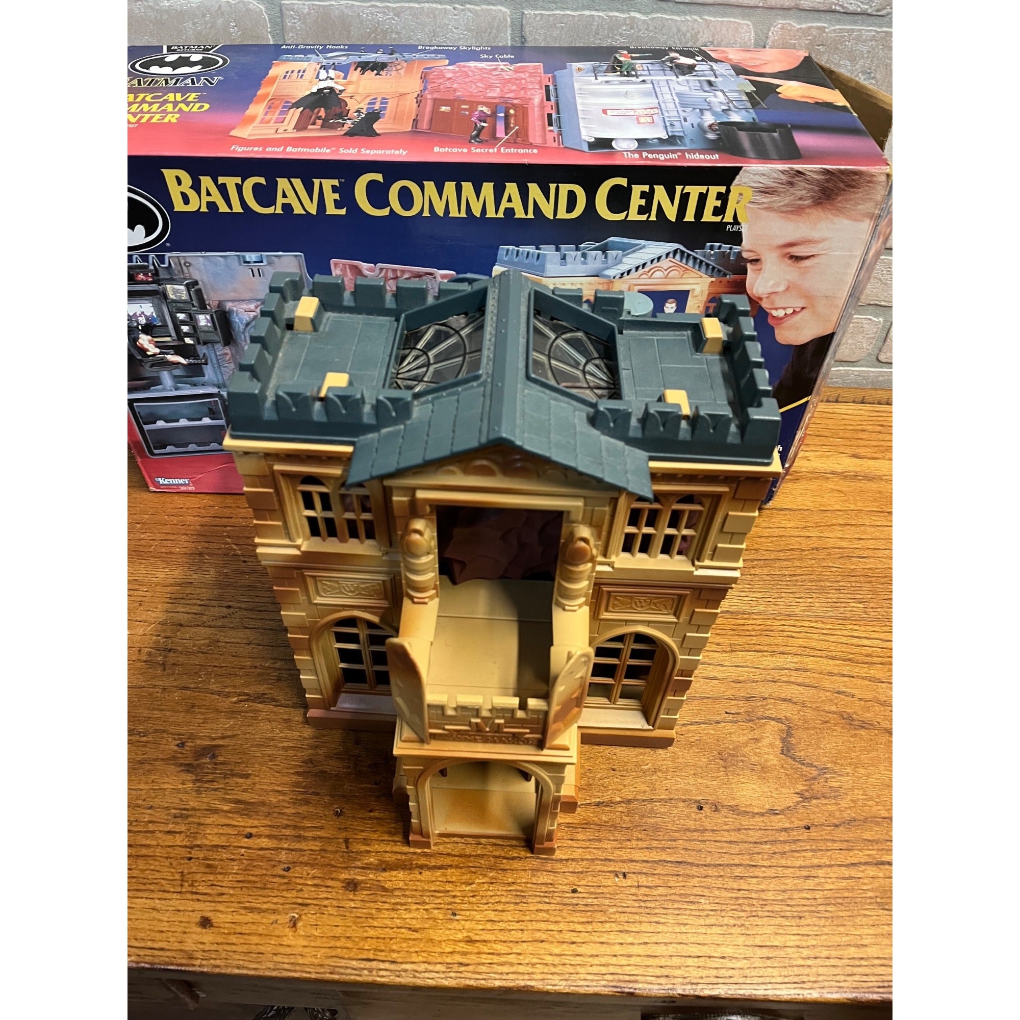 Vintage Kenner Batman Returns Batcave Command Center Playset with Box