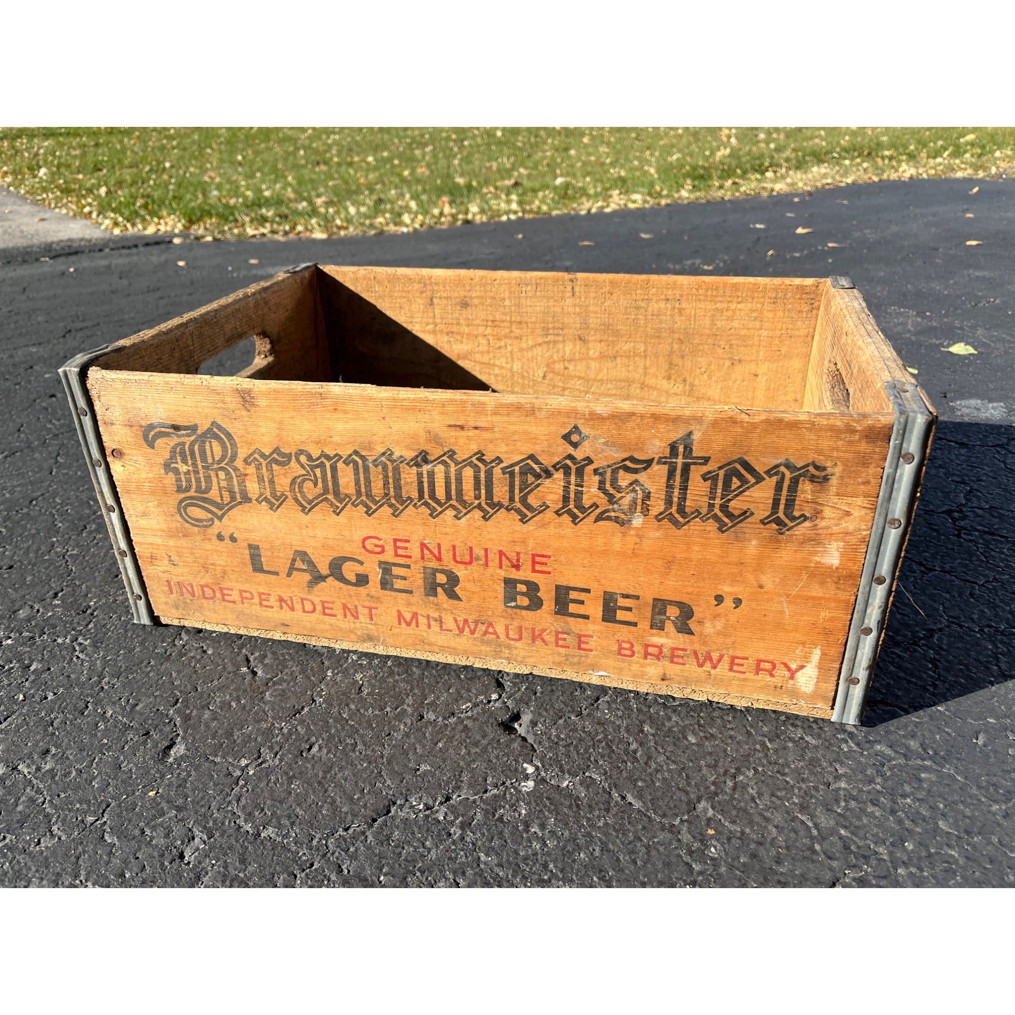 Vintage Braumeister Steine Beer Bottle Wooden Crate Case Box Milwaukee Wis