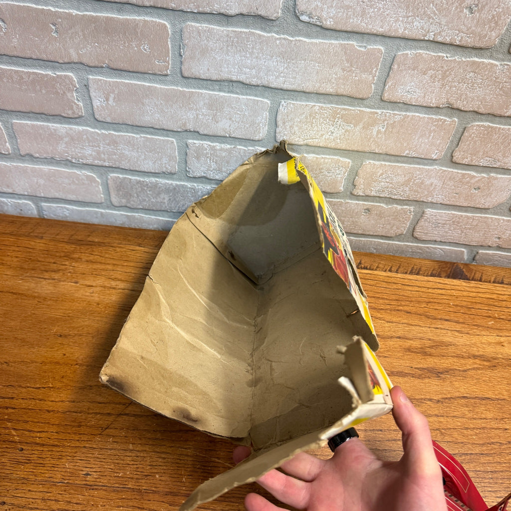 Vintage tin toy CAP-Firing Old Fashioned Car Excentric action Japan united 1950