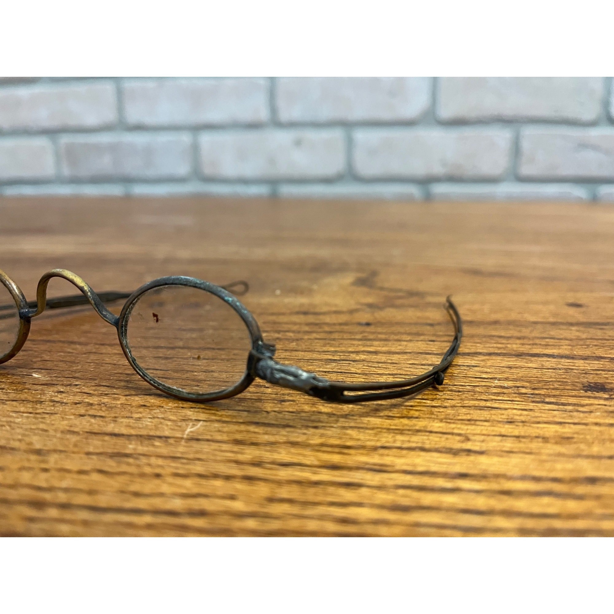 Antique 1800s Brass Slider Wire Rim Eyeglasses Adjustable Temple Arm Spectacles