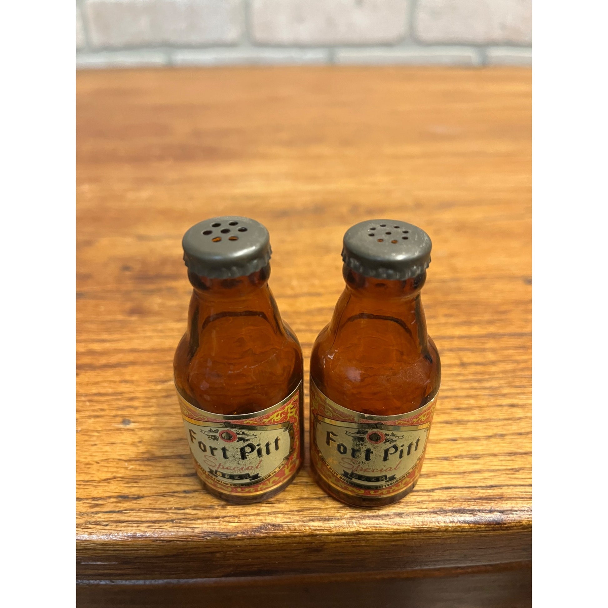 Vintage Fort Pitt Special Beer Salt and Pepper Shakers