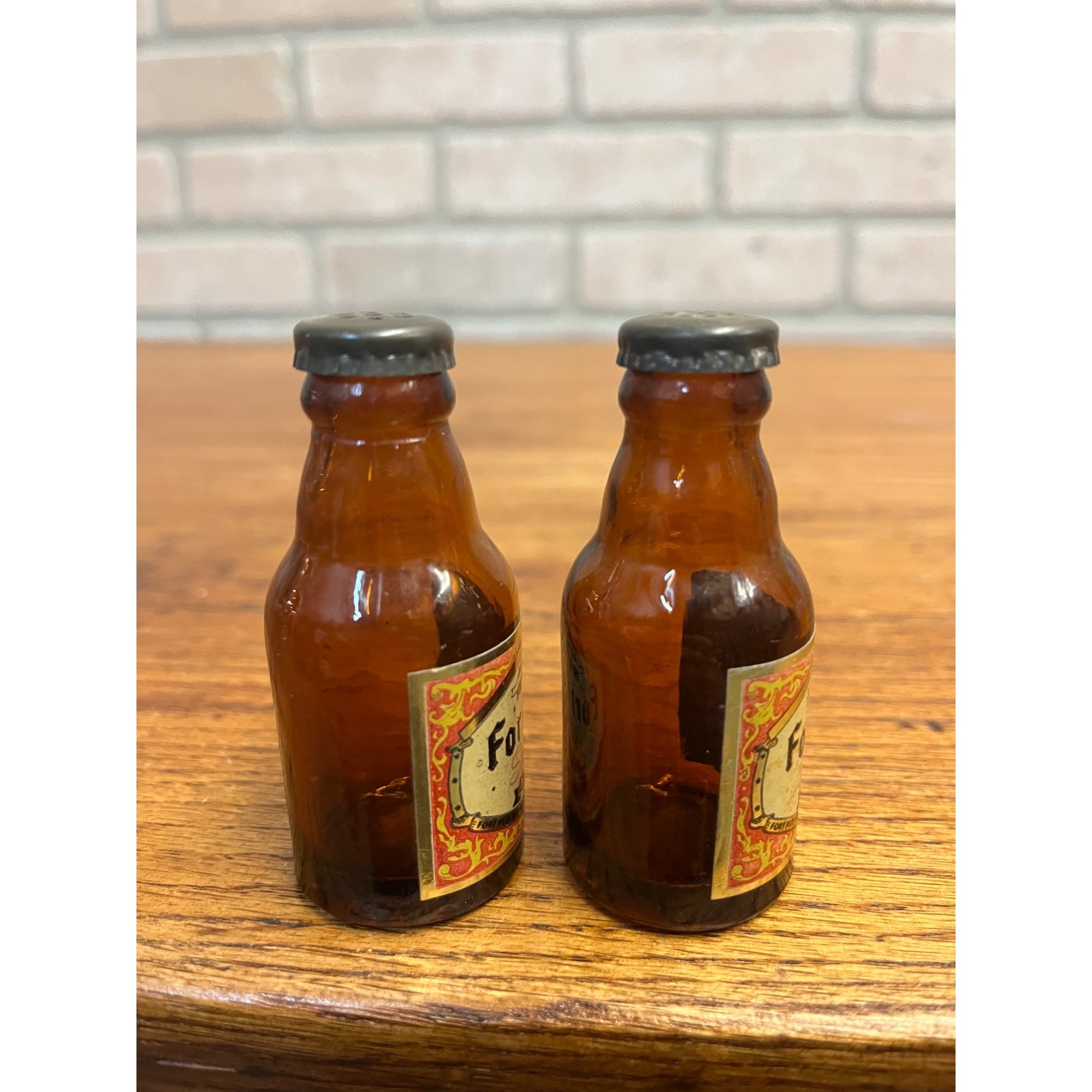 Vintage Fort Pitt Special Beer Salt and Pepper Shakers