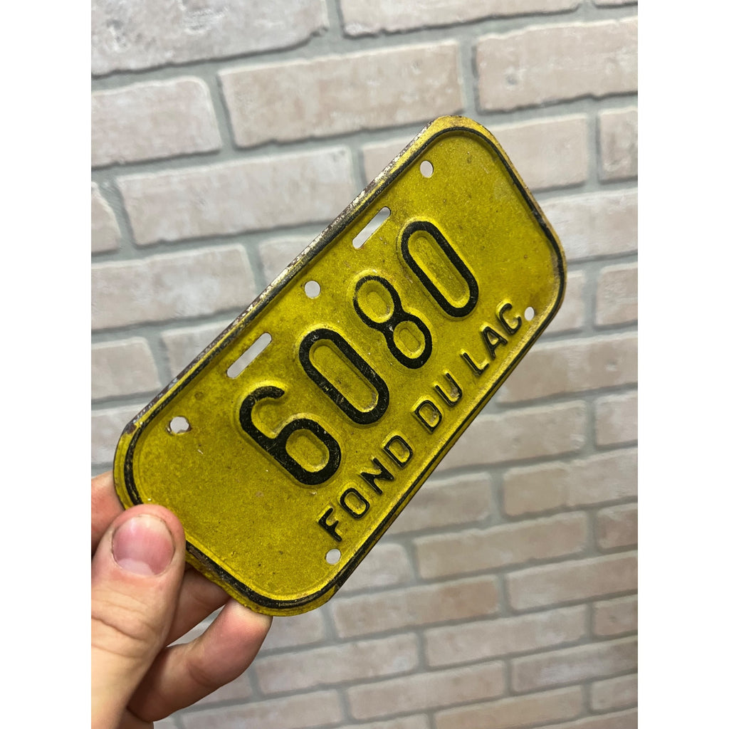 Vintage Fond du Lac Wisconsin Bicycle Bike License Plate Yellow Black #6080