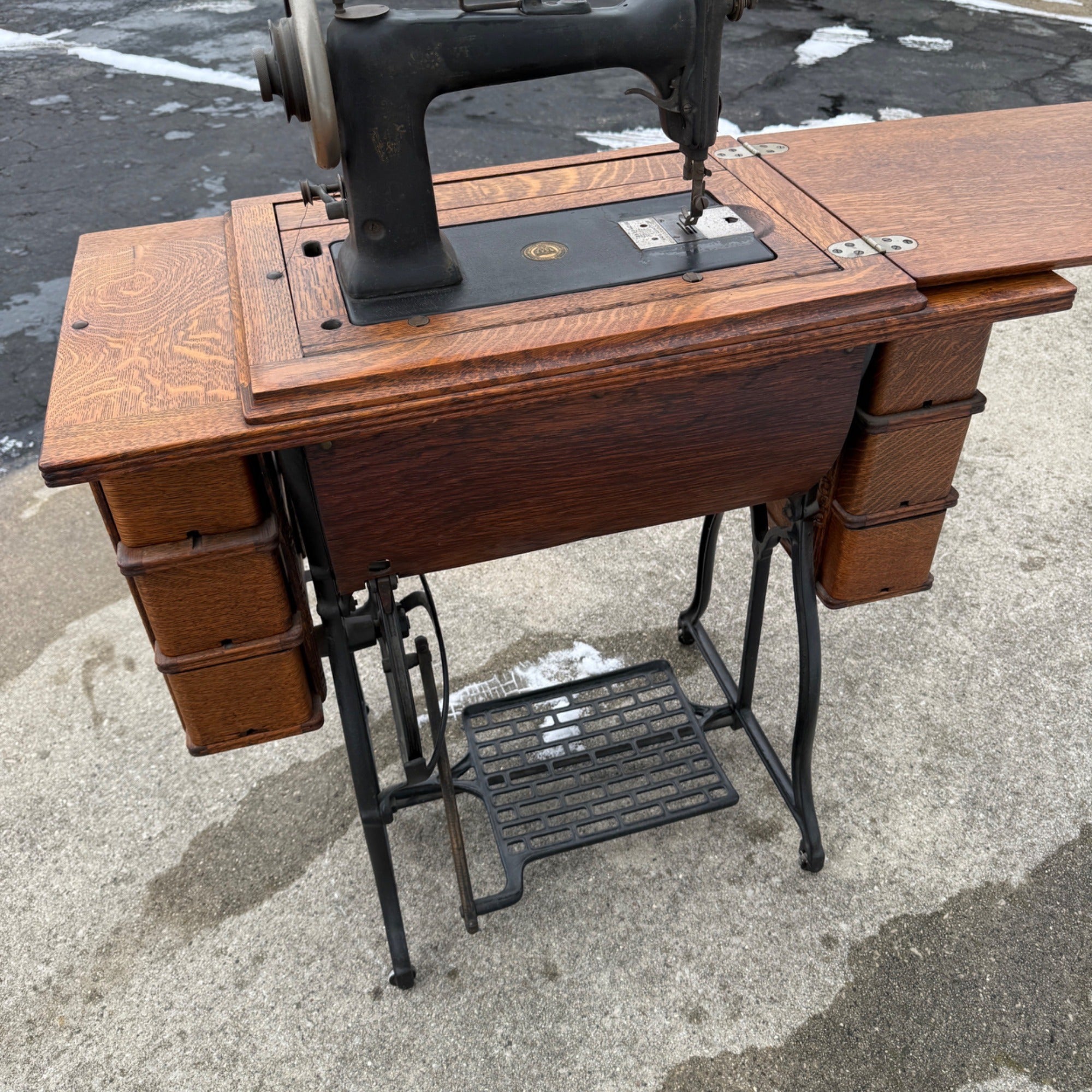 Antique White Sewing Machine Co Cabinet w/ Cast Iron Base Excellent