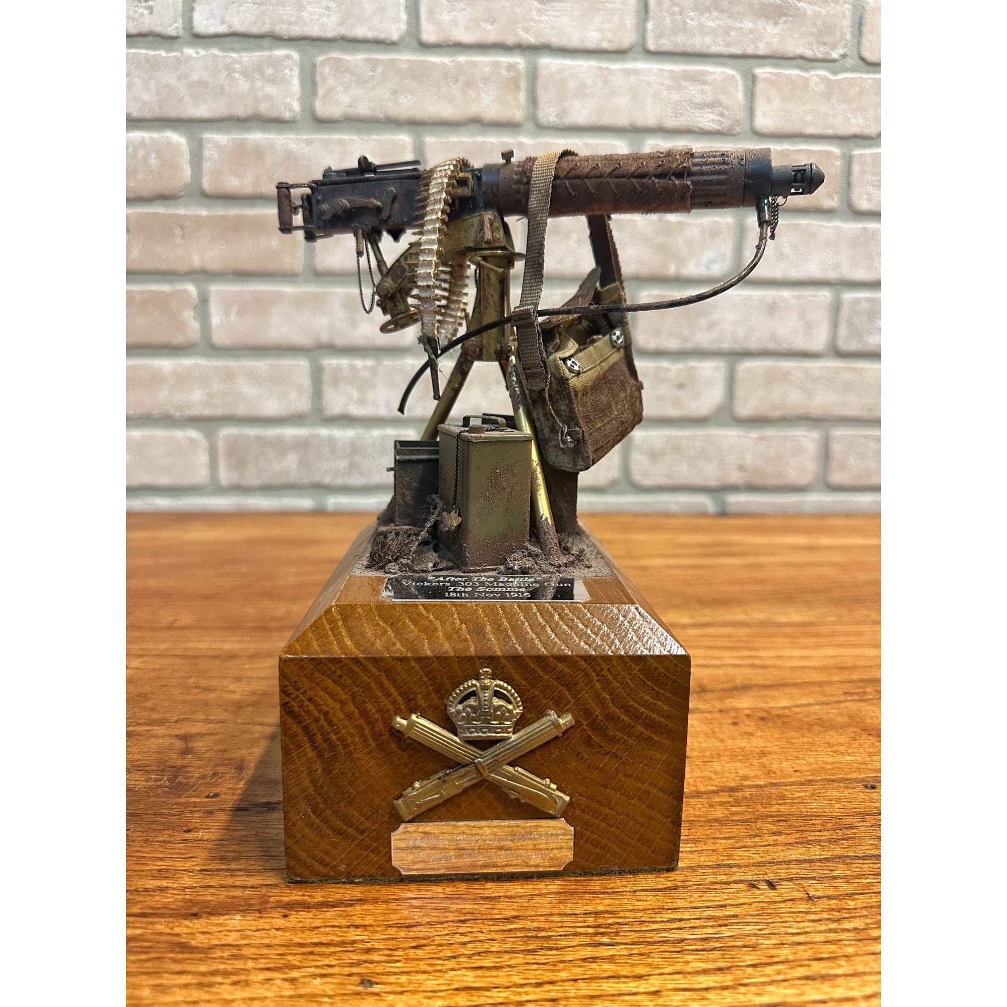Vickers 303 MK1 Machine Gun WW1 WWI Model Award on Stand Machine Gun Corps