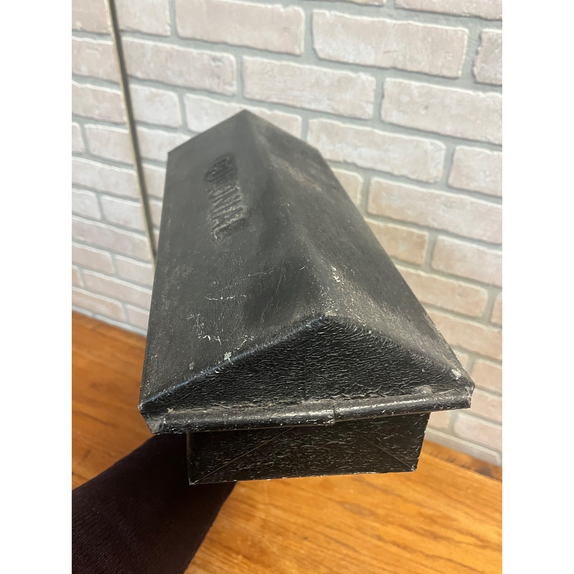 Vintage US Mail Colonial Wall Mount Cast Aluminum Mailbox Letter Box