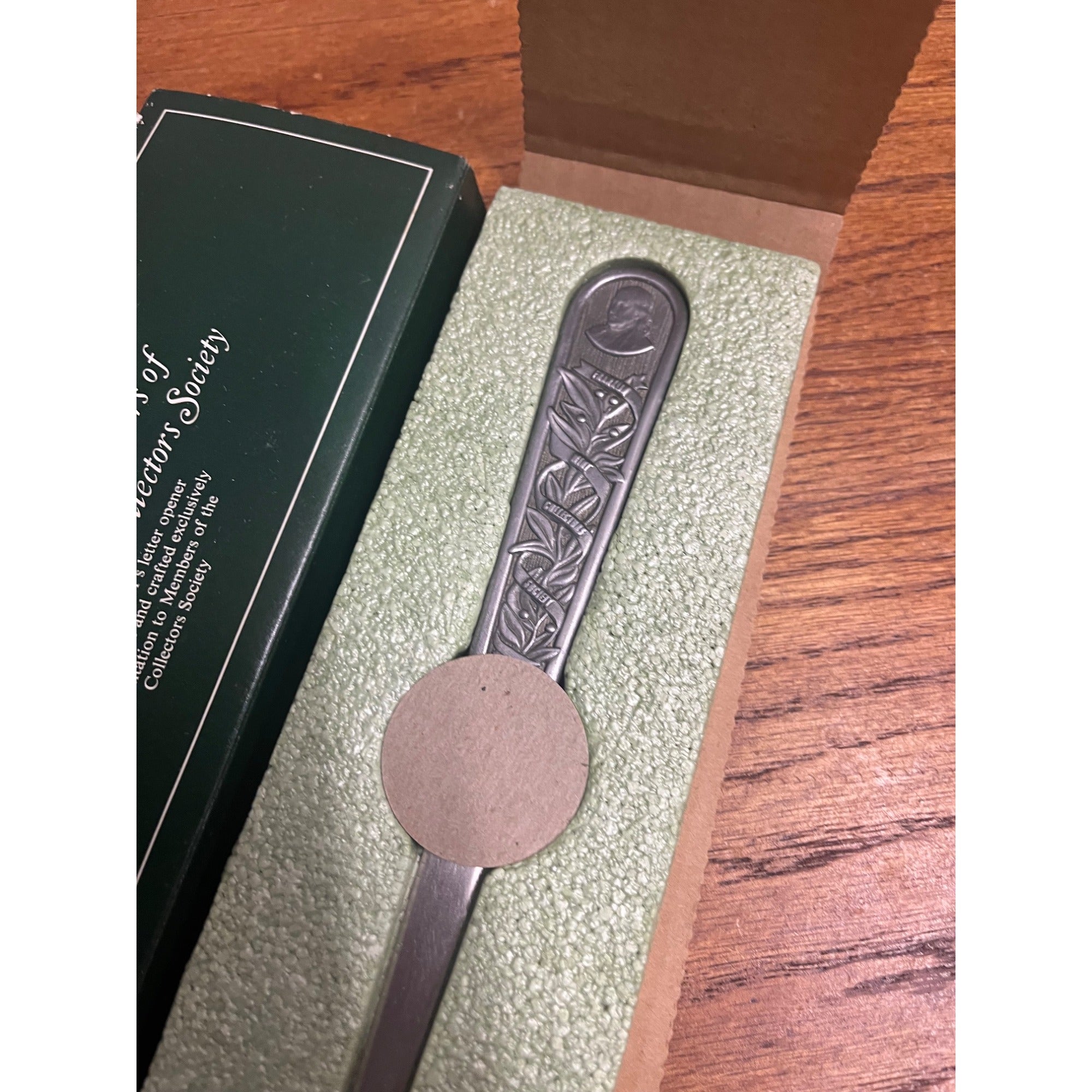 The Franklin Mint Collectors Society Letter Opener Heavy Pewter Ben Franklin