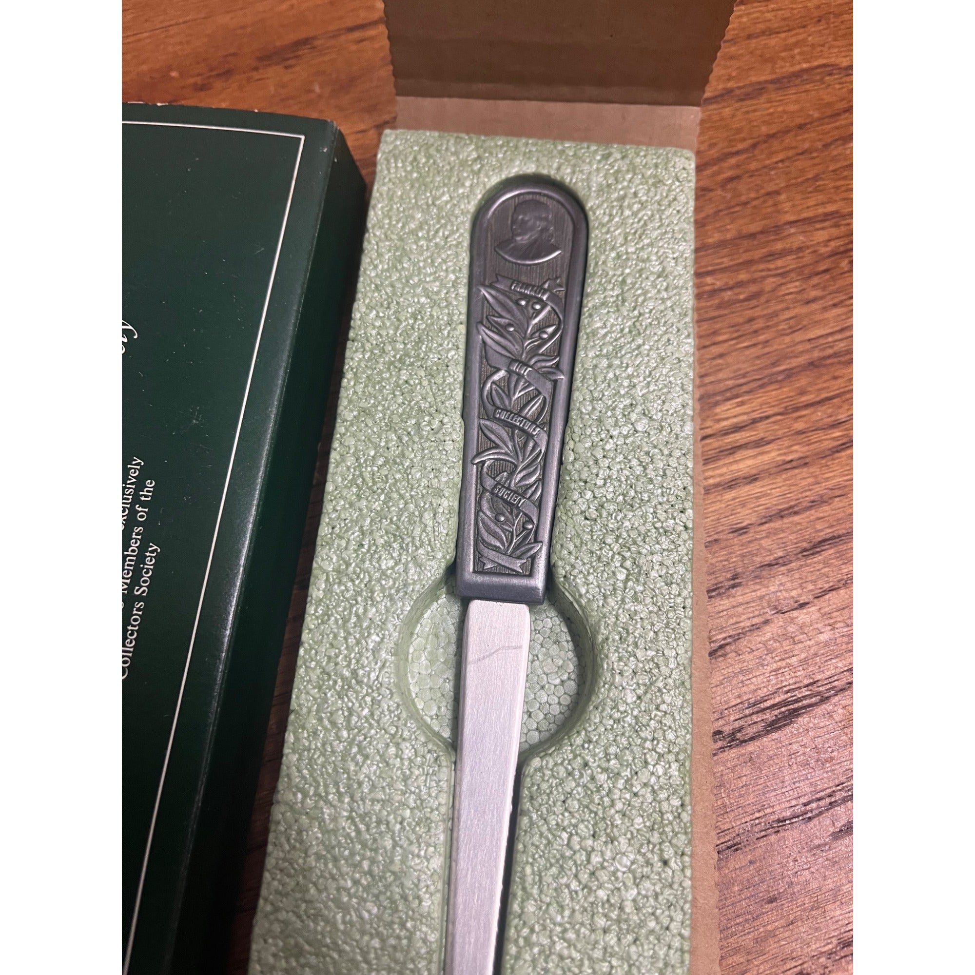 The Franklin Mint Collectors Society Letter Opener Heavy Pewter Ben Franklin