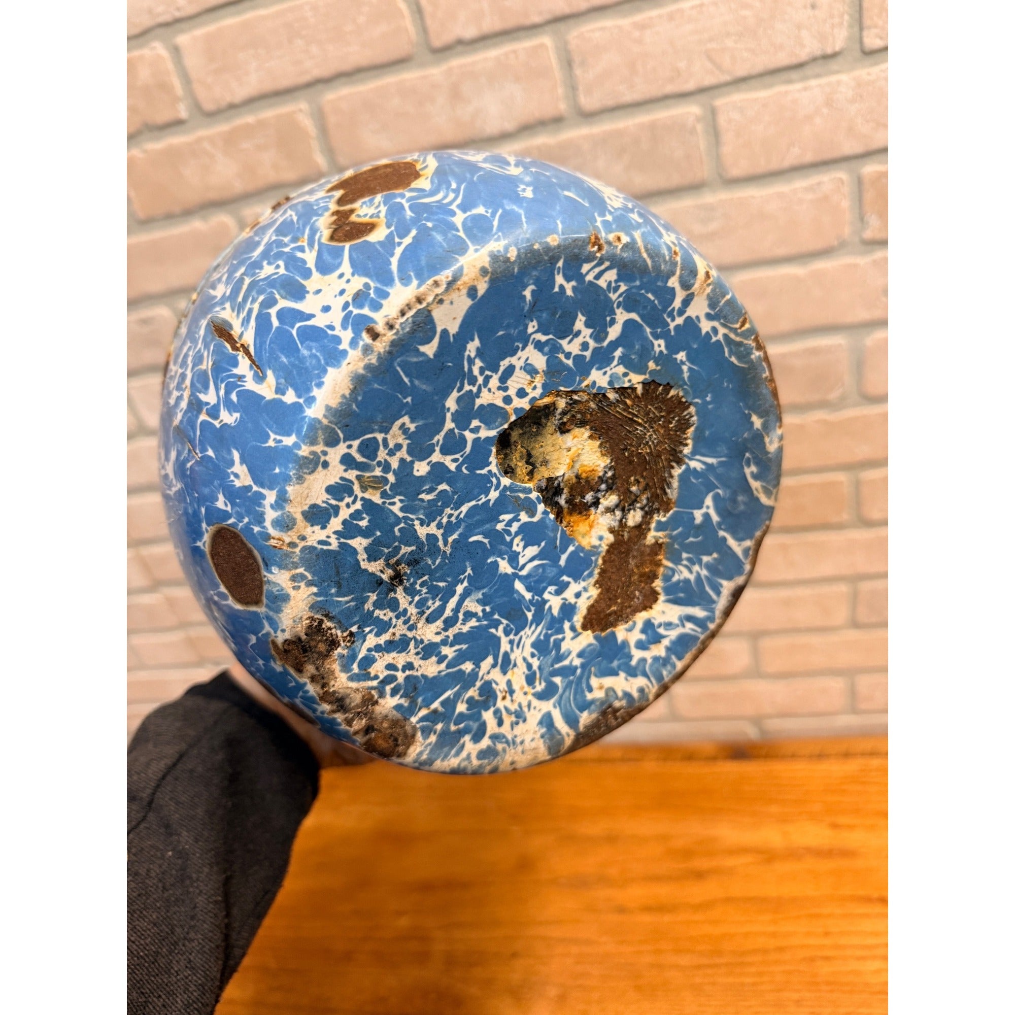 Antique Vintage Enamelware Blue White Swirl Bowl 8" Planter Farmhouse Rustic