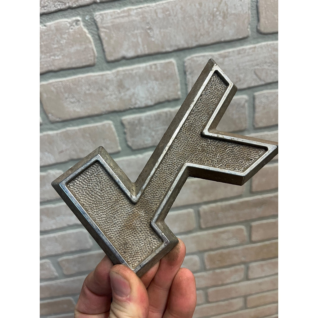 Mack Truck Metal Letter "K” Emblem - 4MR33-P4 - OEM Original Pebbled