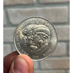 1981 Royal Wedding Commemorative Crown Prince of Wales Lady Diana Spencer Coin