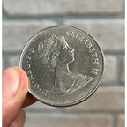 1981 Royal Wedding Commemorative Crown Prince of Wales Lady Diana Spencer Coin