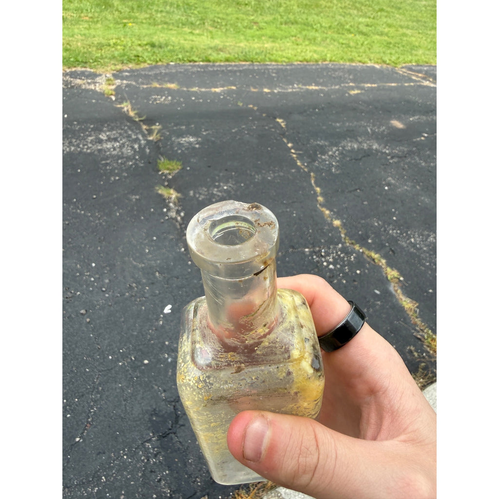 Vintage Clear Mayr's Wonderful Stomach Remedy Chicago Bottle Embossed I 6"