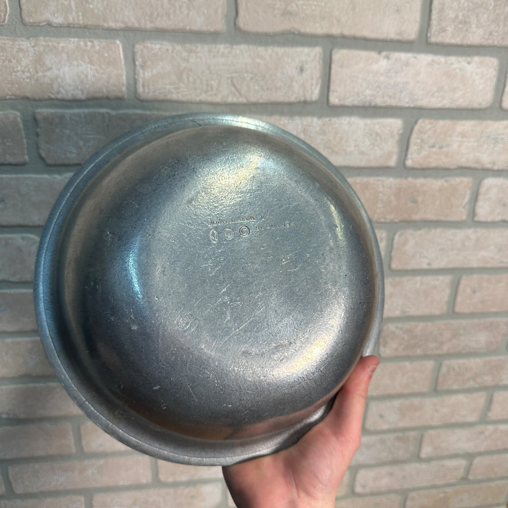 Vintage Wilton Armetale Pewter 10" Large Salad Serving Bowl Dish