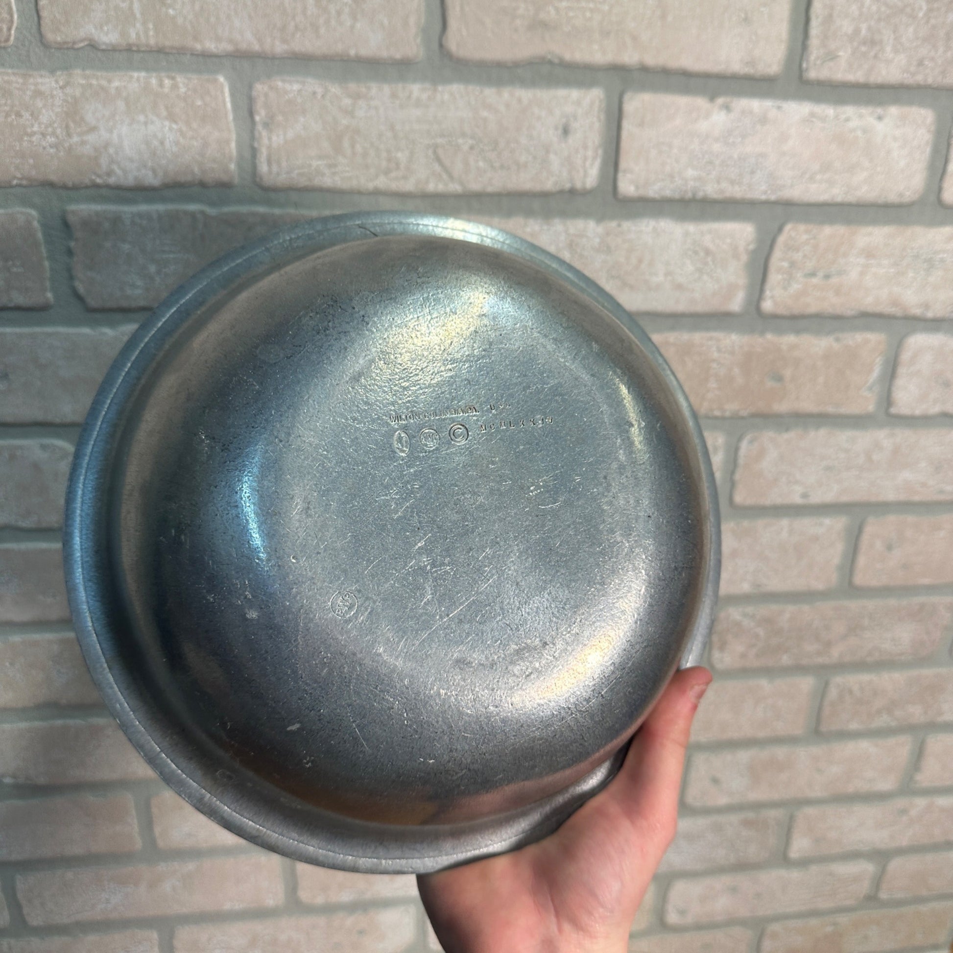 Vintage Wilton Armetale Pewter 10" Large Salad Serving Bowl Dish