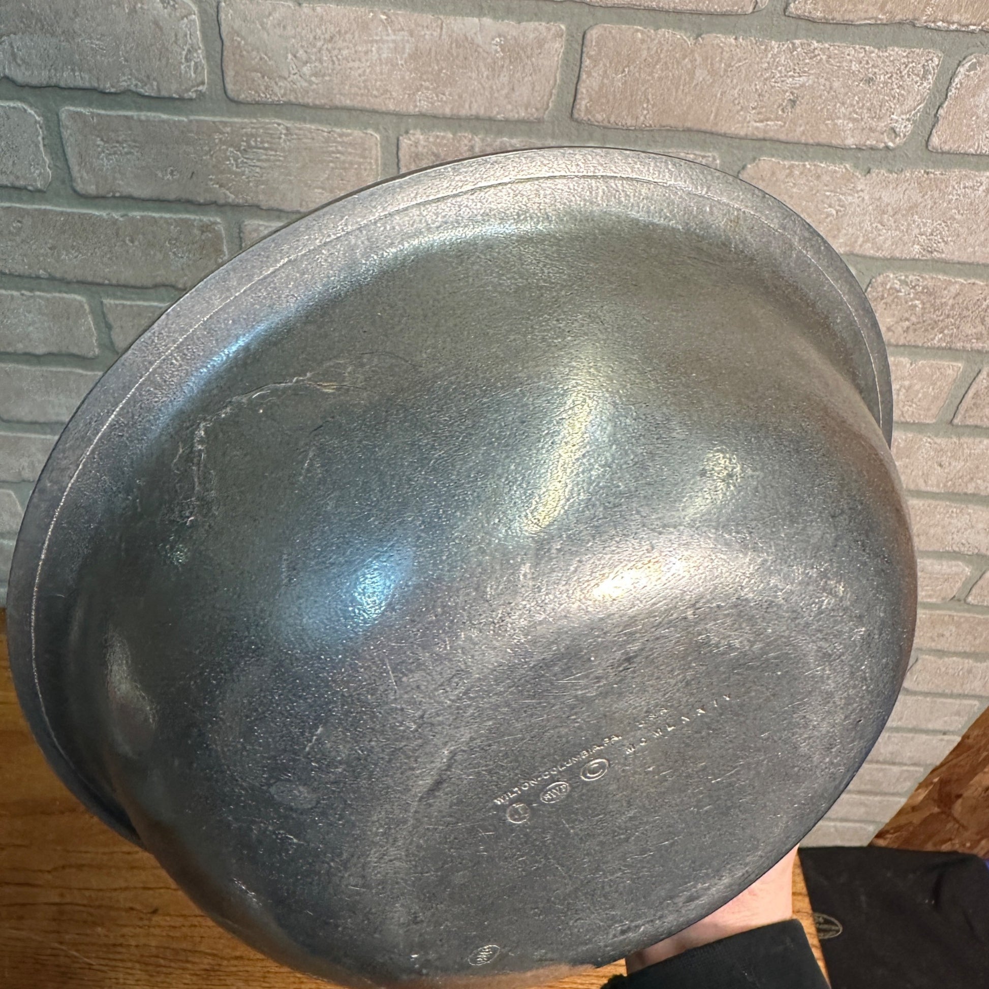 Vintage Wilton Armetale Pewter 10" Large Salad Serving Bowl Dish
