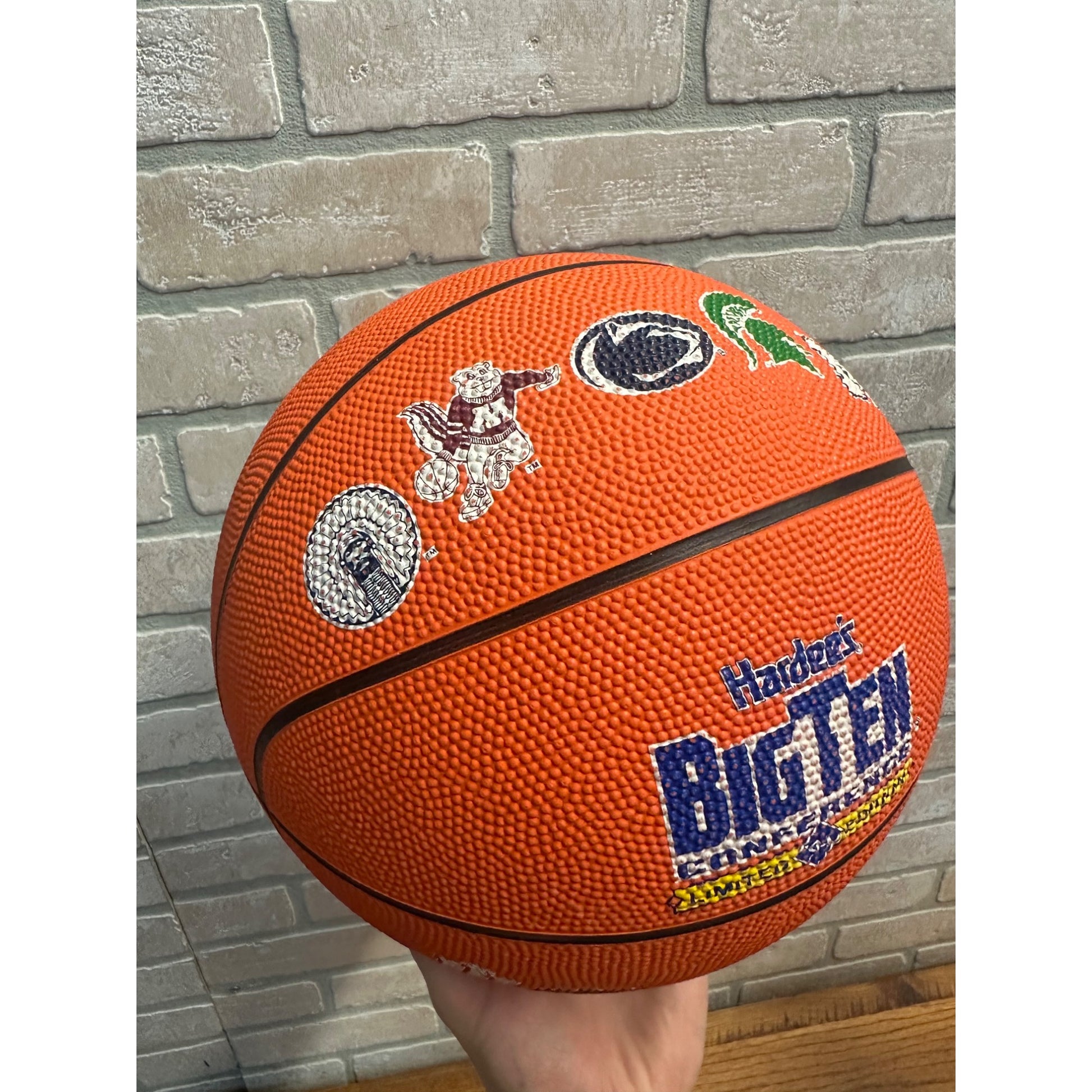 Vintage Big Ten 10 Conference Basketball 1994 Hardee's Limited Edition Hutch '94