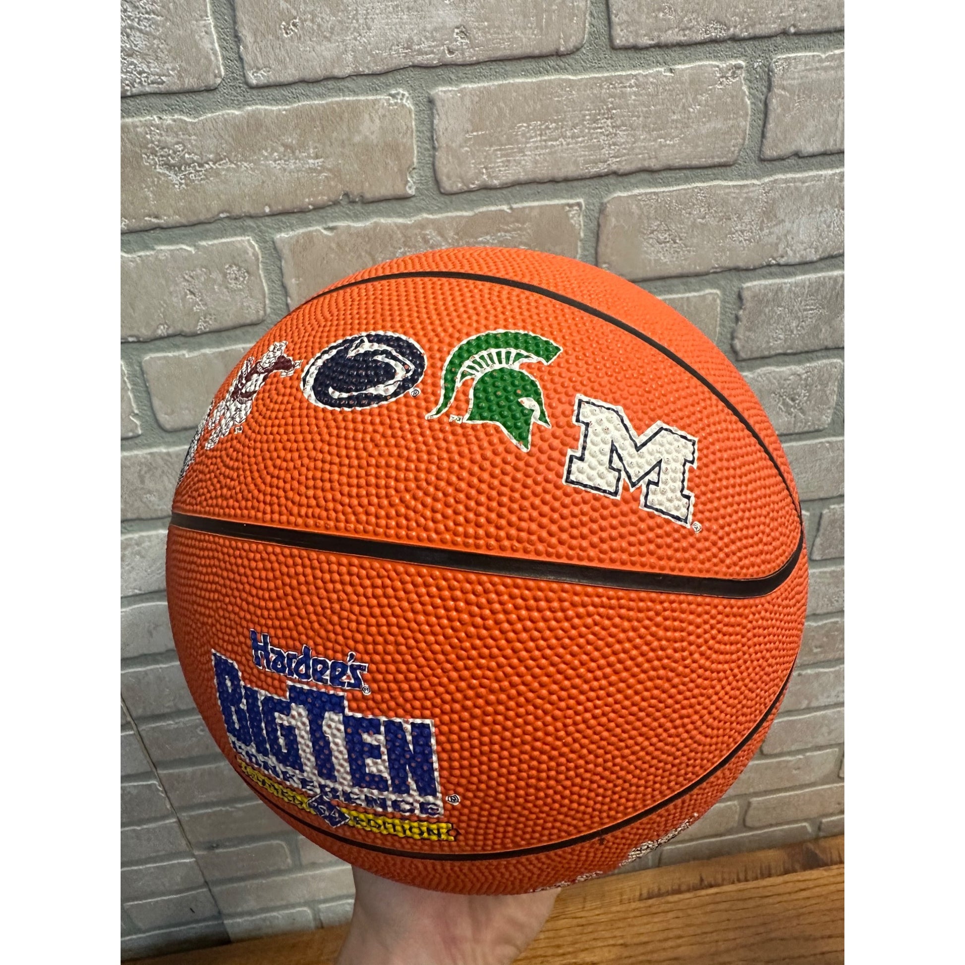 Vintage Big Ten 10 Conference Basketball 1994 Hardee's Limited Edition Hutch '94