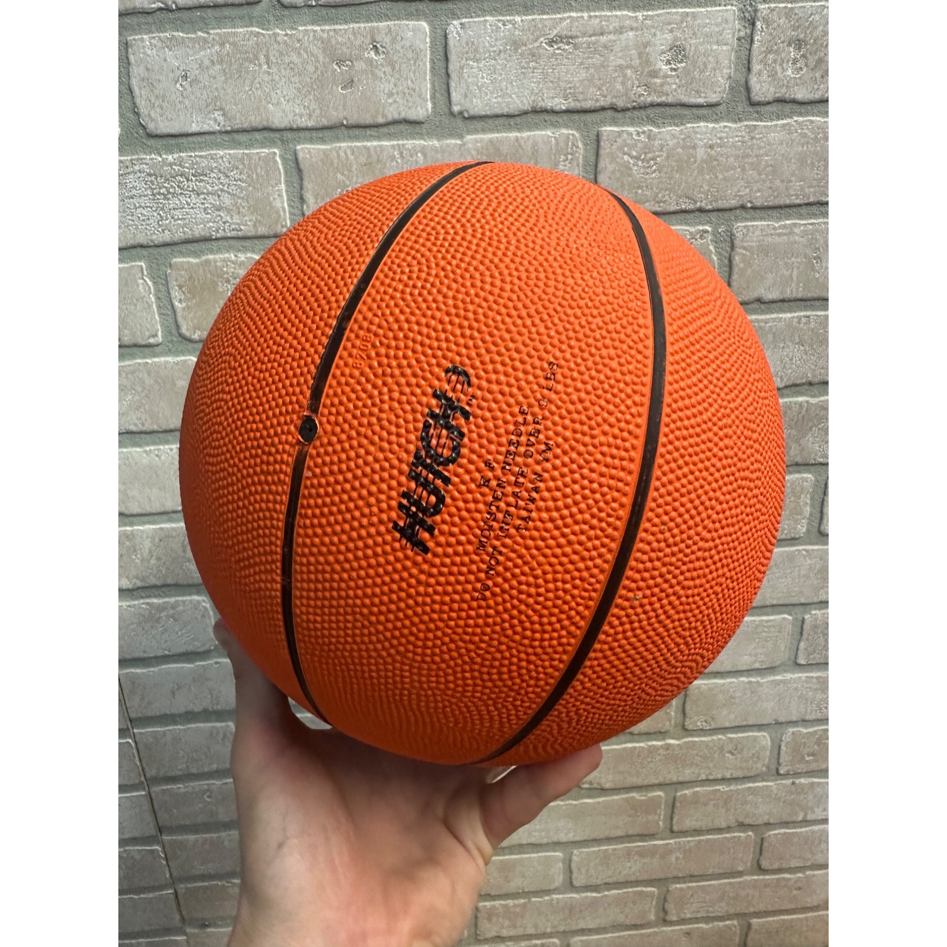 Vintage Big Ten 10 Conference Basketball 1994 Hardee's Limited Edition Hutch '94