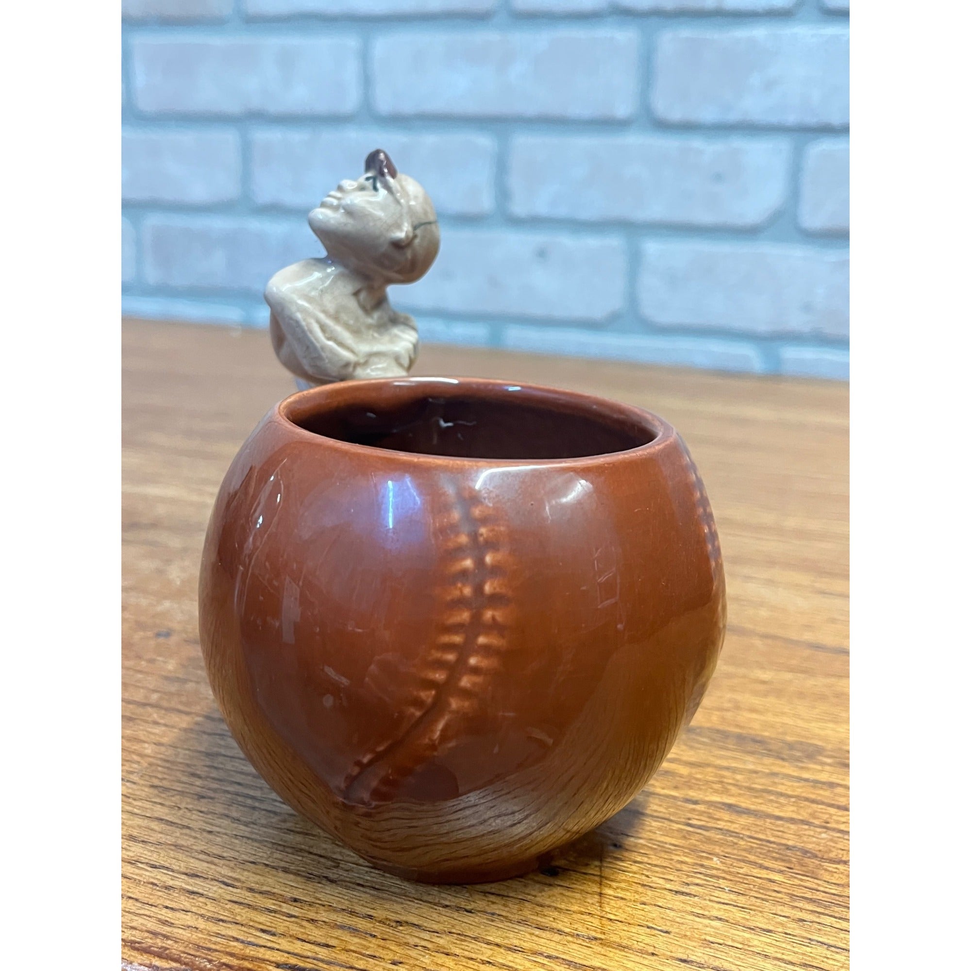 Vintage 1940s Stark California Pottery Baseball Hitter Souvenir Mug Nice RARE