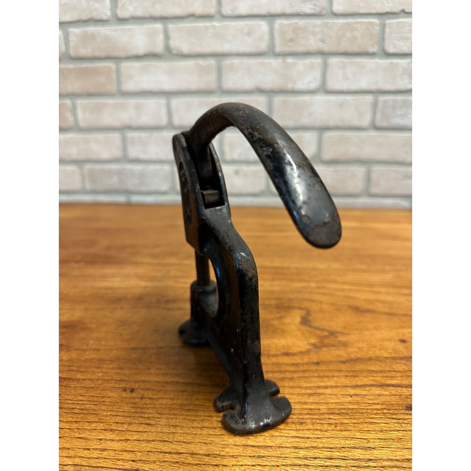 Vintage Rex 27 Rivet leather Table Top Punch Press Tool Cast Iron