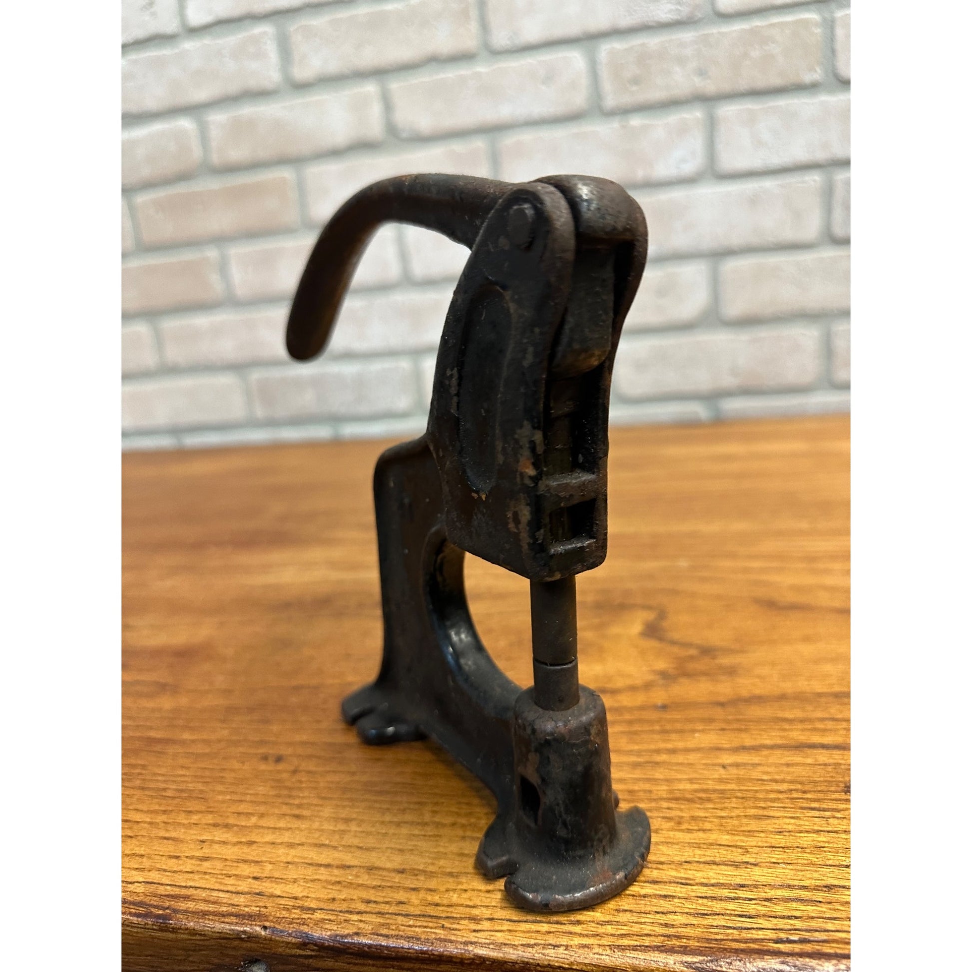 Vintage Rex 27 Rivet leather Table Top Punch Press Tool Cast Iron
