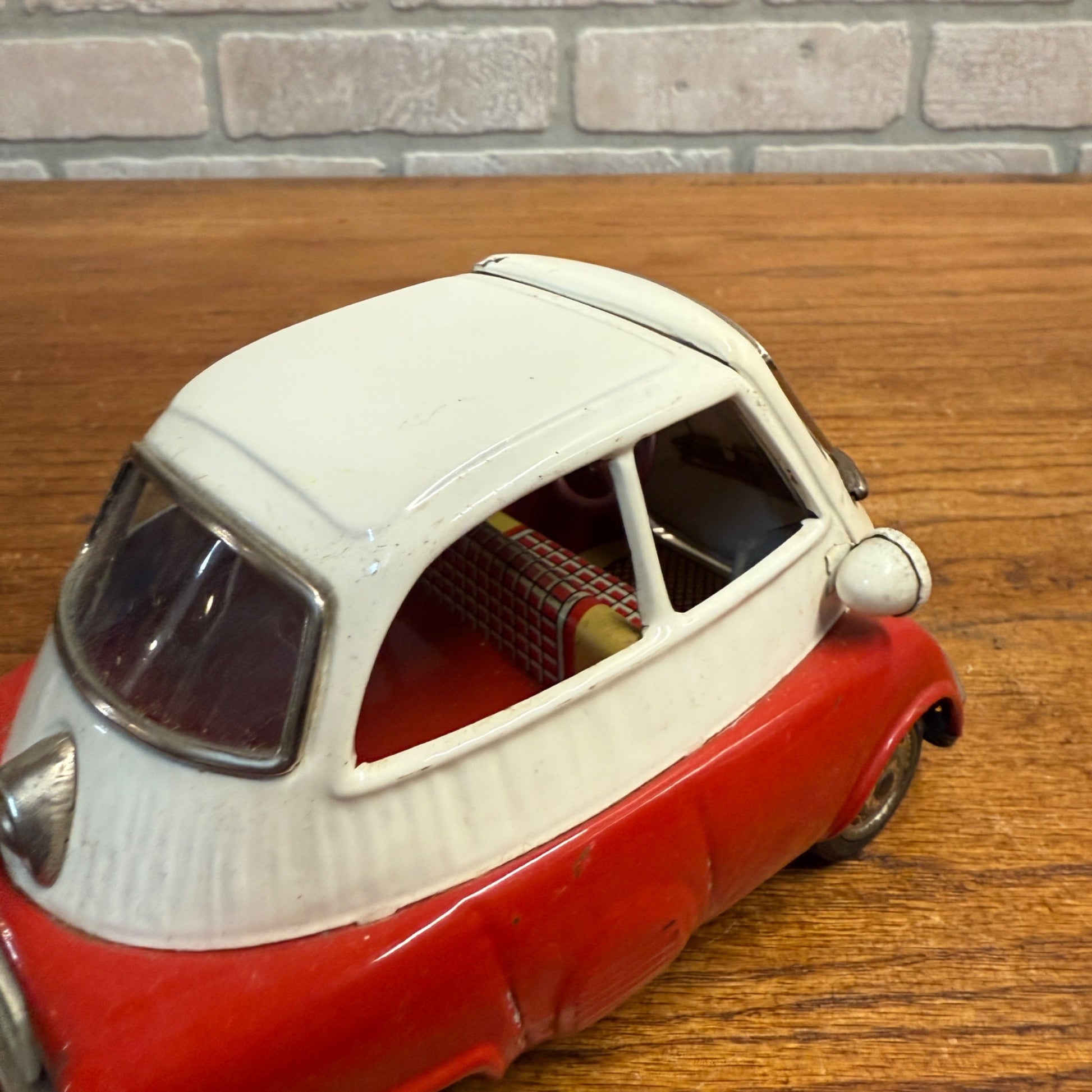 Vintage Bandai BMW Isetta Tin Friction Car Red & White Missing Mirror