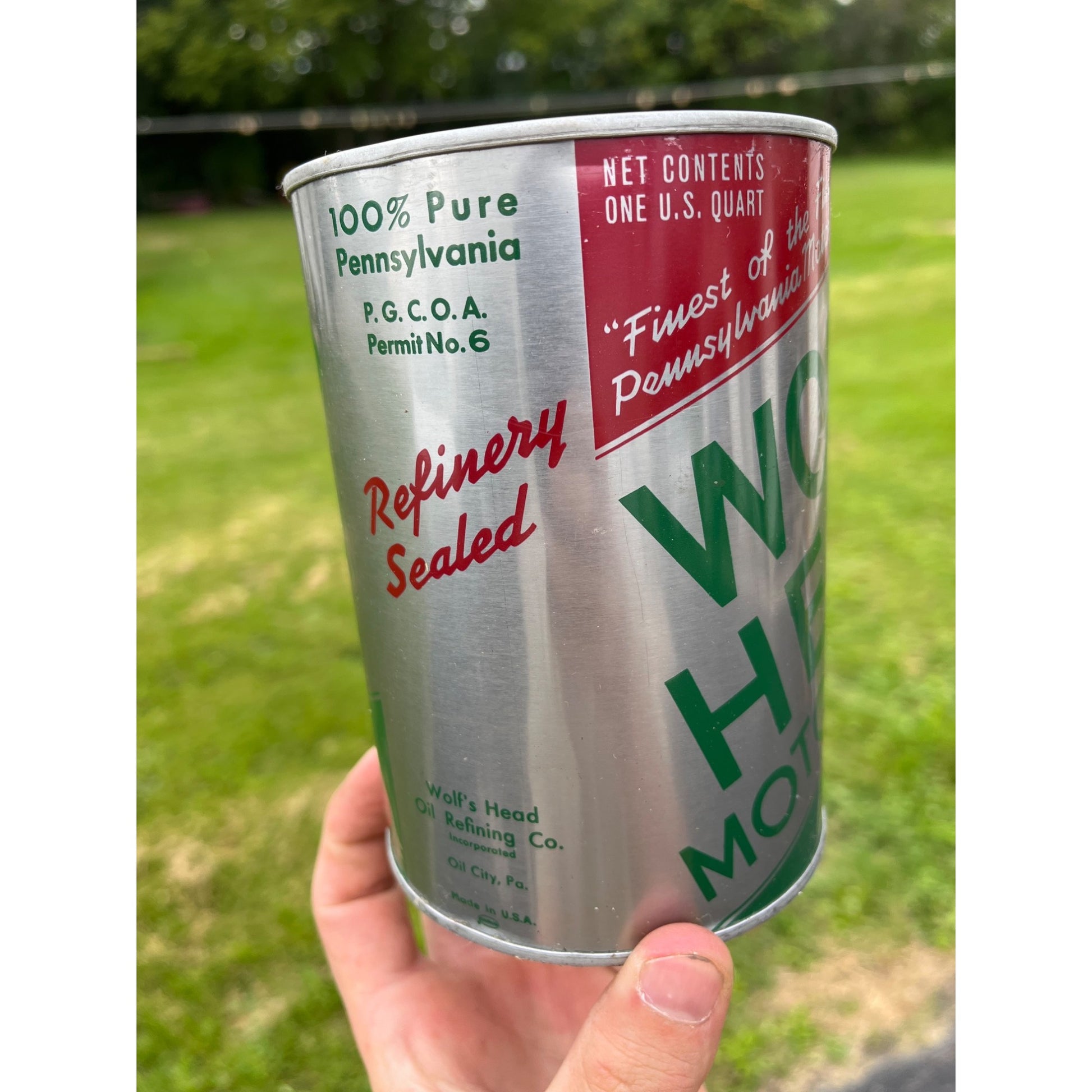 Vintage Wolf's Head Motor Oil Metal Quart Can Tin EMPTY