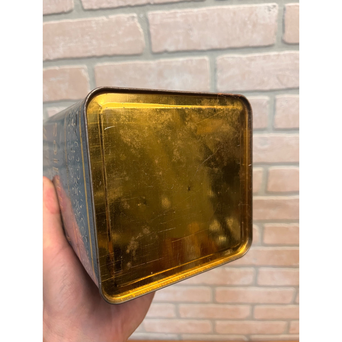 Vintage Early 1900s Thinshell Candies 5lb Country Store Advertising Tin Chicago