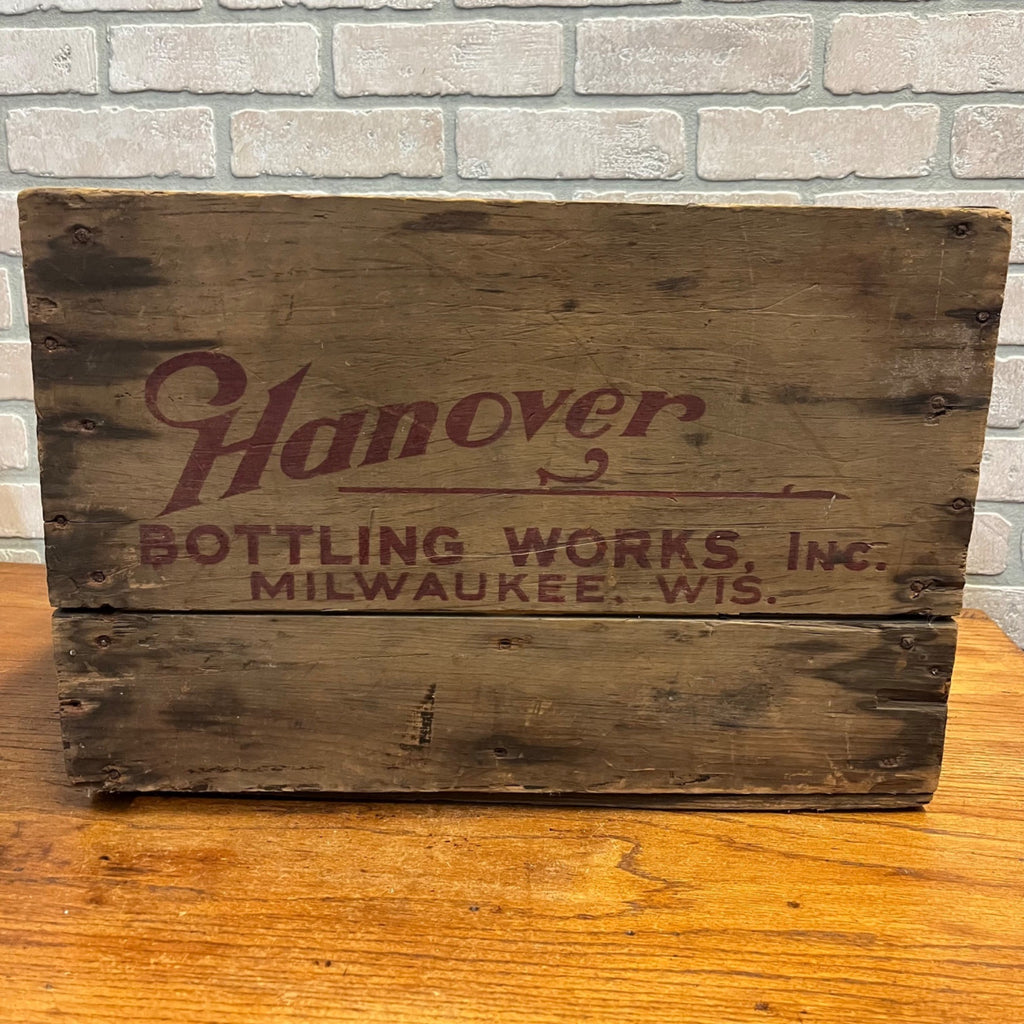 Vintage 1930s Hanover Bottling Works Milwaukee Wis Soda Wood Advertising Crate