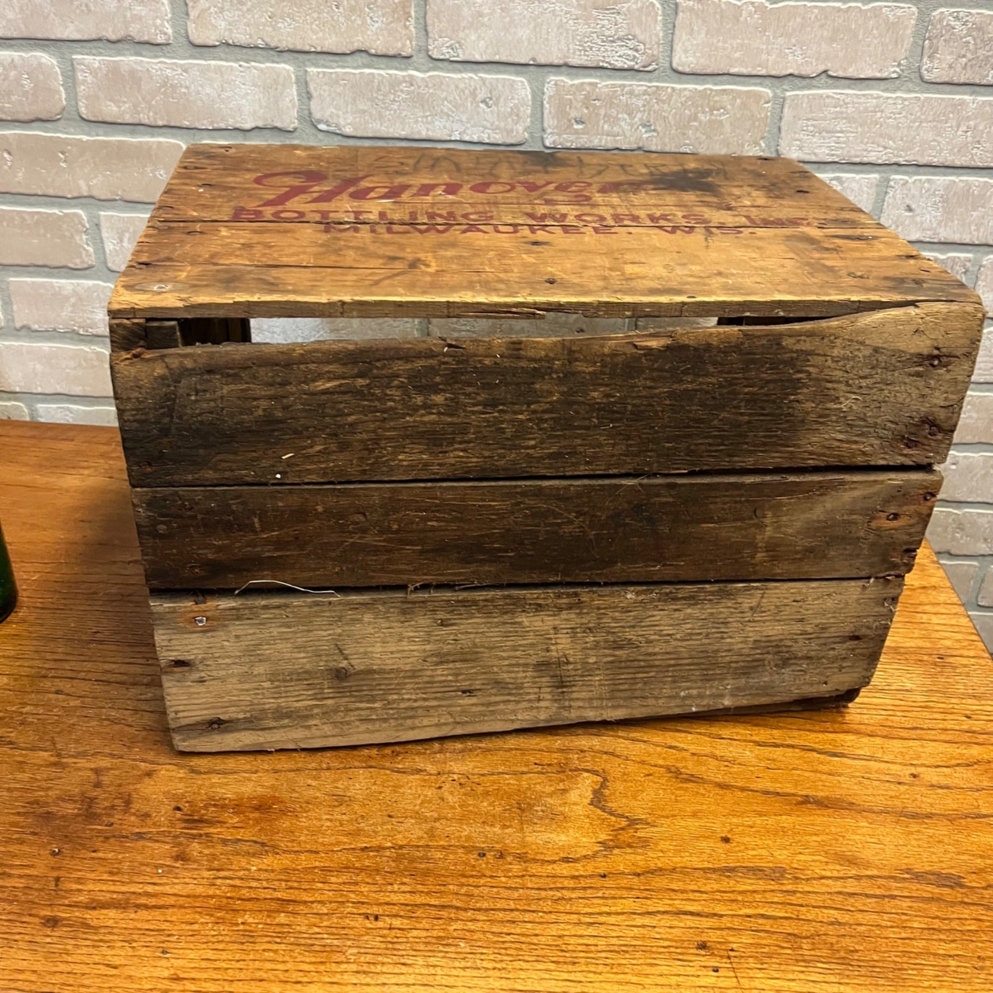 Vintage 1930s Hanover Bottling Works Milwaukee Wis Soda Wood Advertising Crate