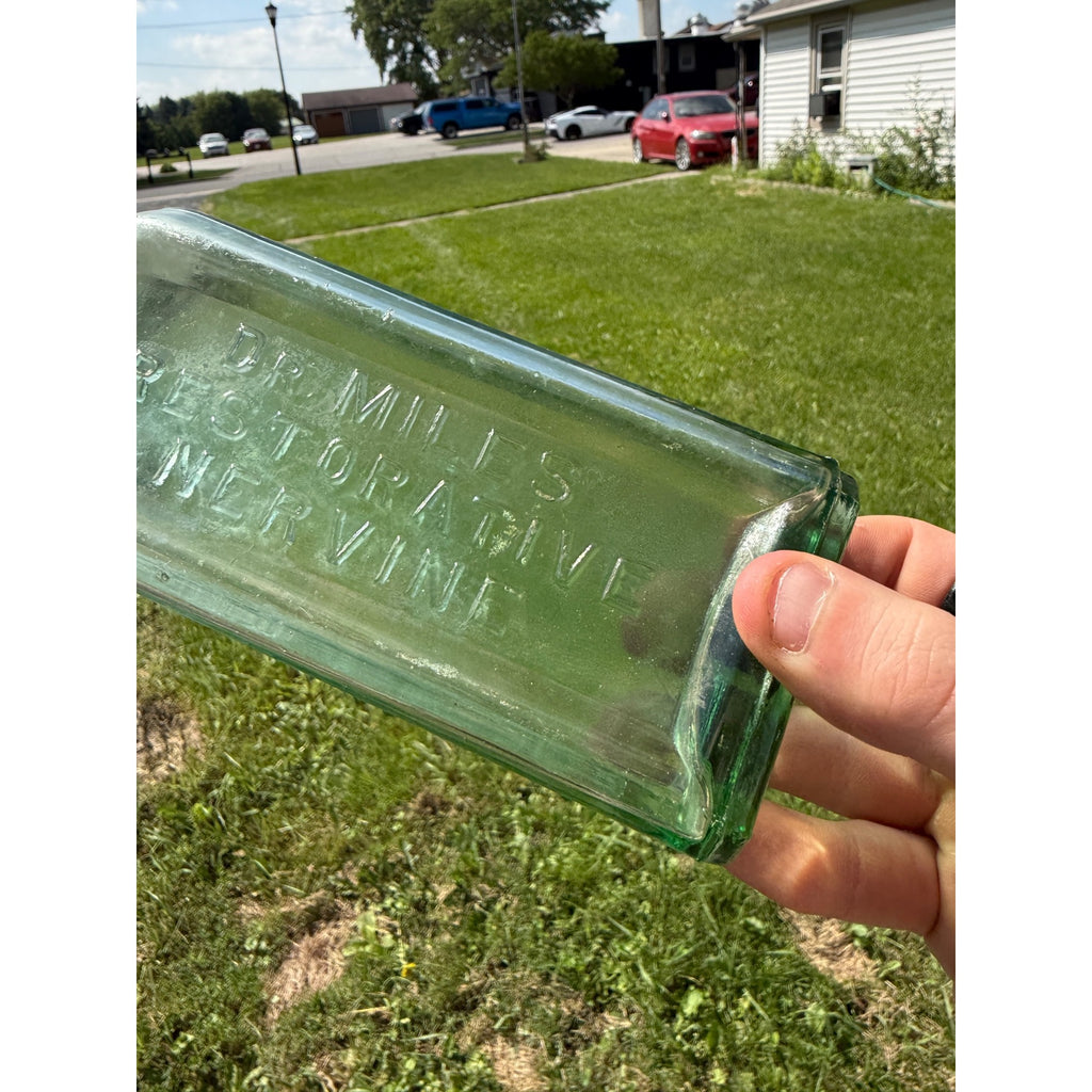 Antique Dr Miles Restorative Nervine Aqua Green Glass Medicine Bottle