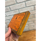 SCARCE Vintage Dr. David Roberts Poultry Capsules Medicine Tin FULL Waukesha Wis