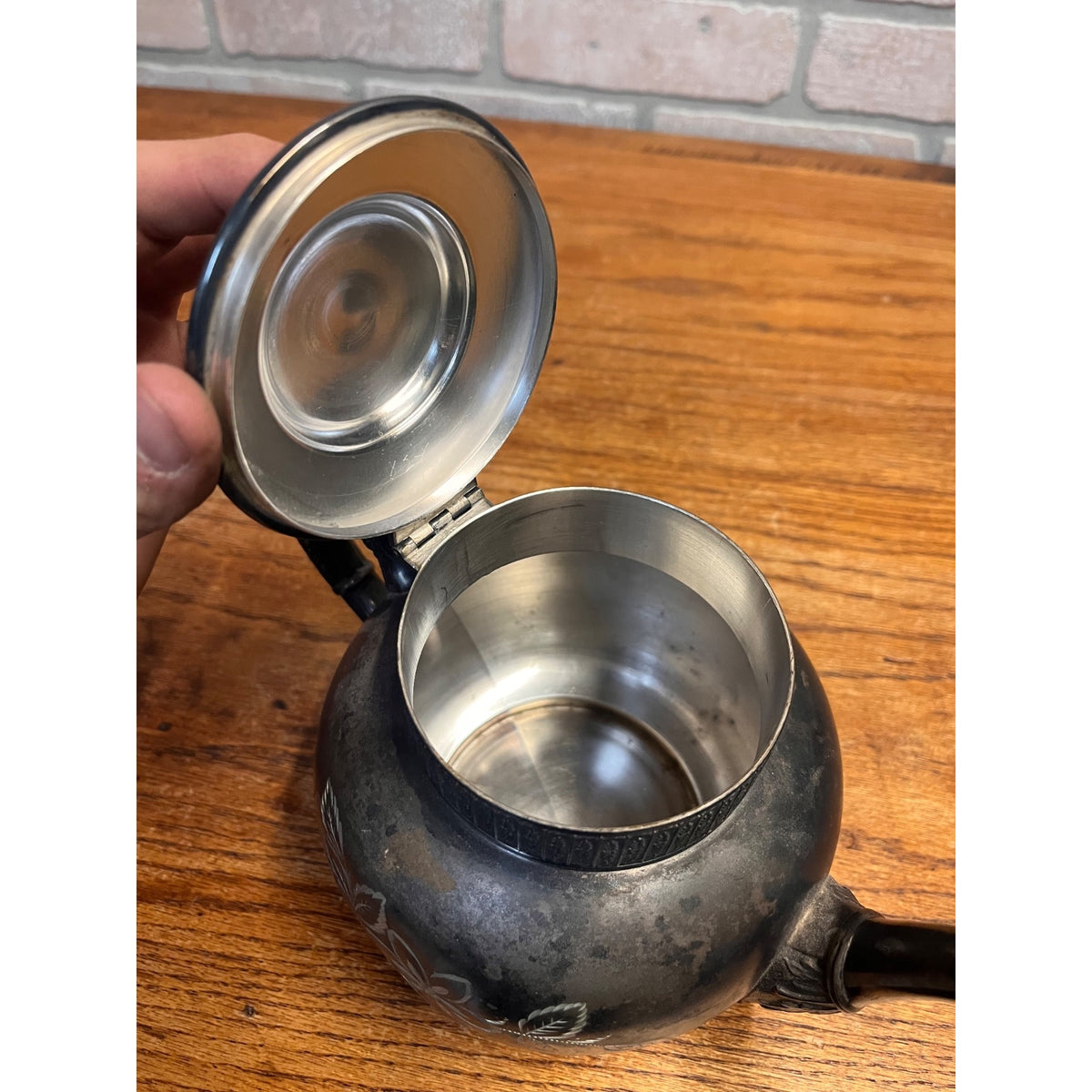 Vintage United States Silver Co Quadruple Plated Tea Pot Silver Plated Etched Floral
