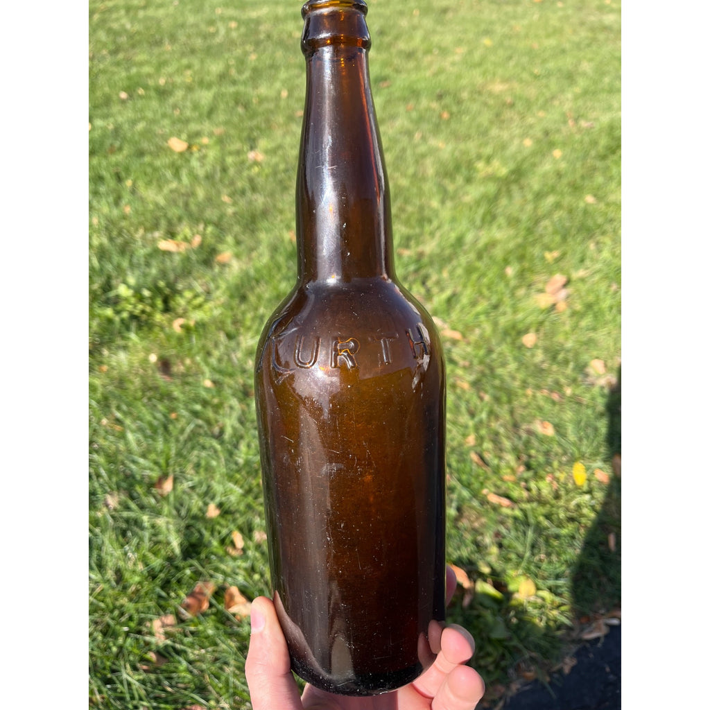 Vintage Kurth Brewing Co. Columbus Wisconsin QUART Pre-Pro Amber Beer Bottle