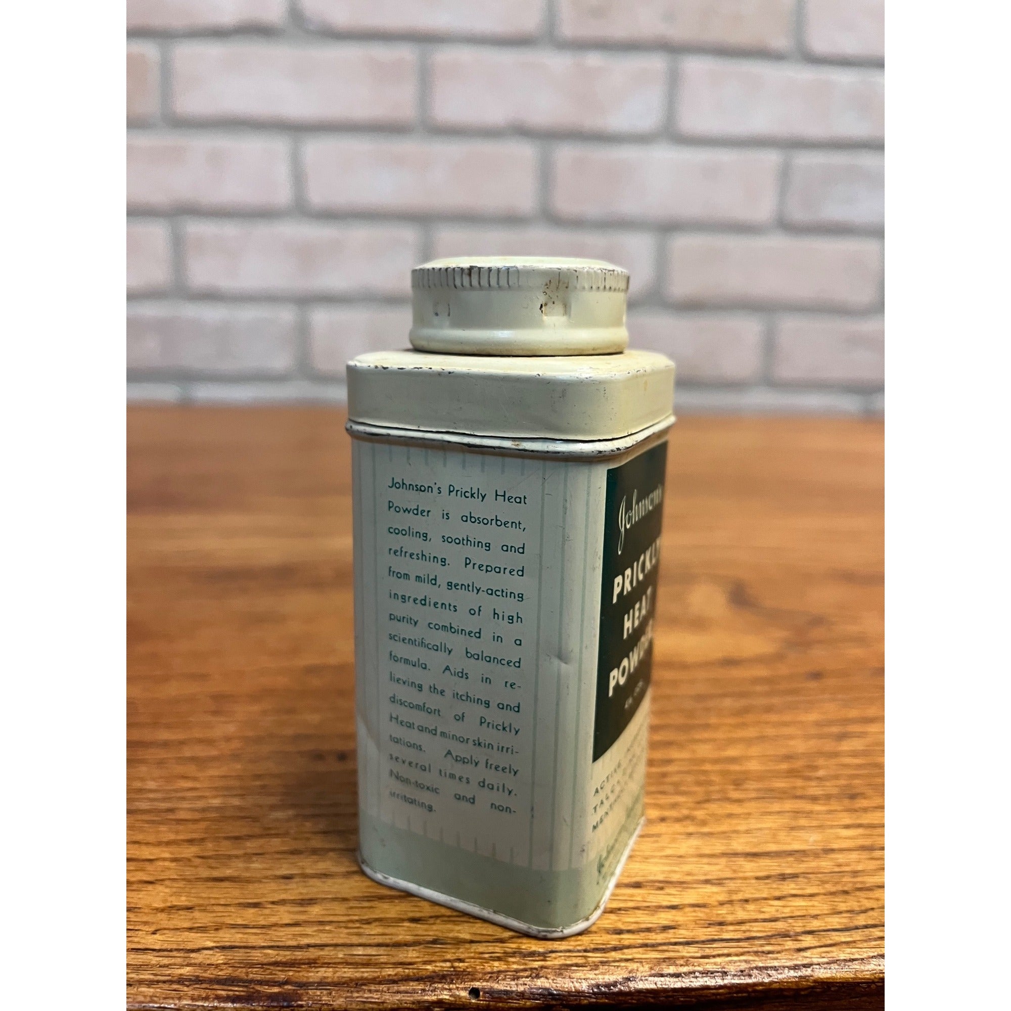 Vintage Johnson & Johnson Prickly Heat Powder Medicine Tin Apothecary Pharmacy