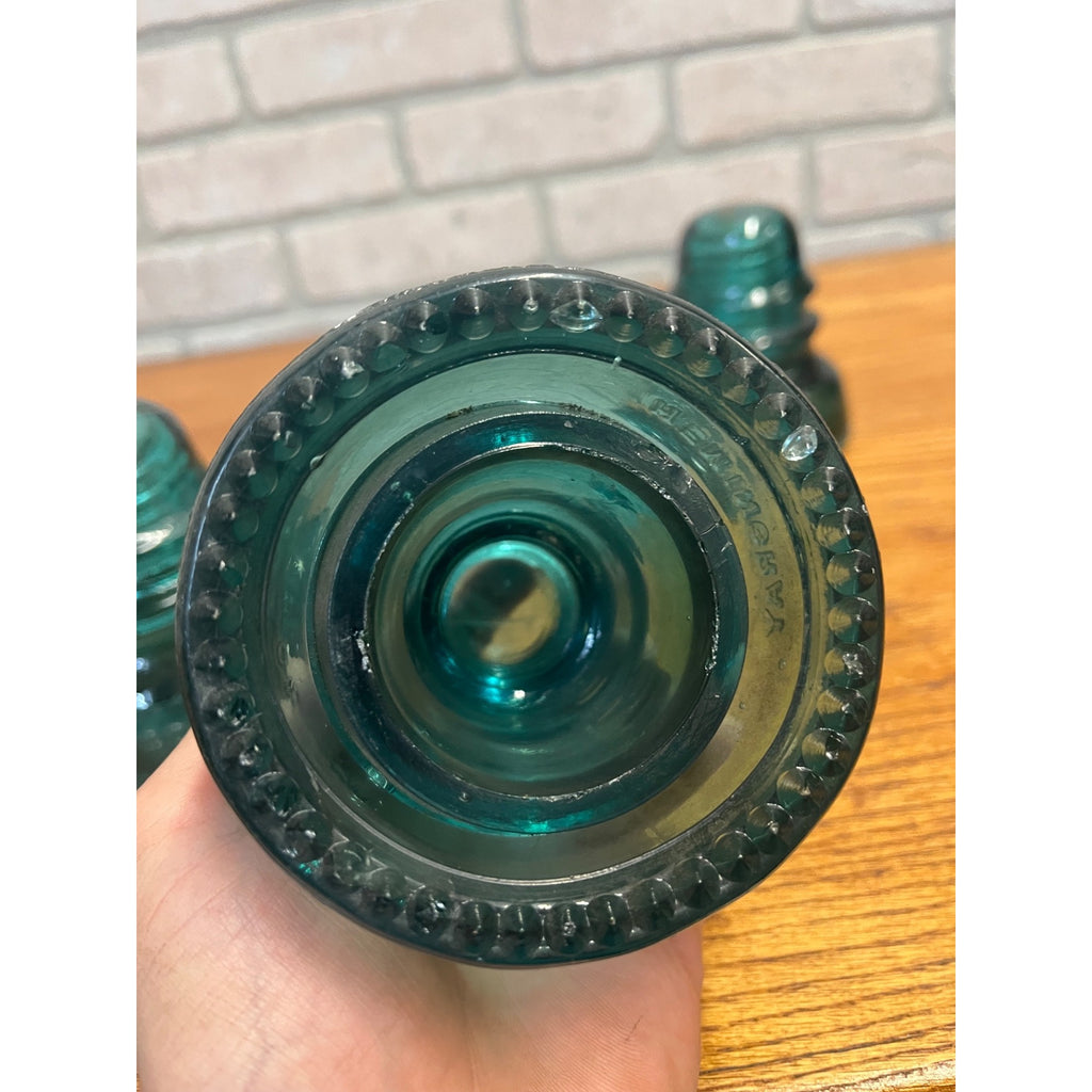 Vintage Aqua Teal Blue Hemingray No. 40 Glass Insulator Set of 4