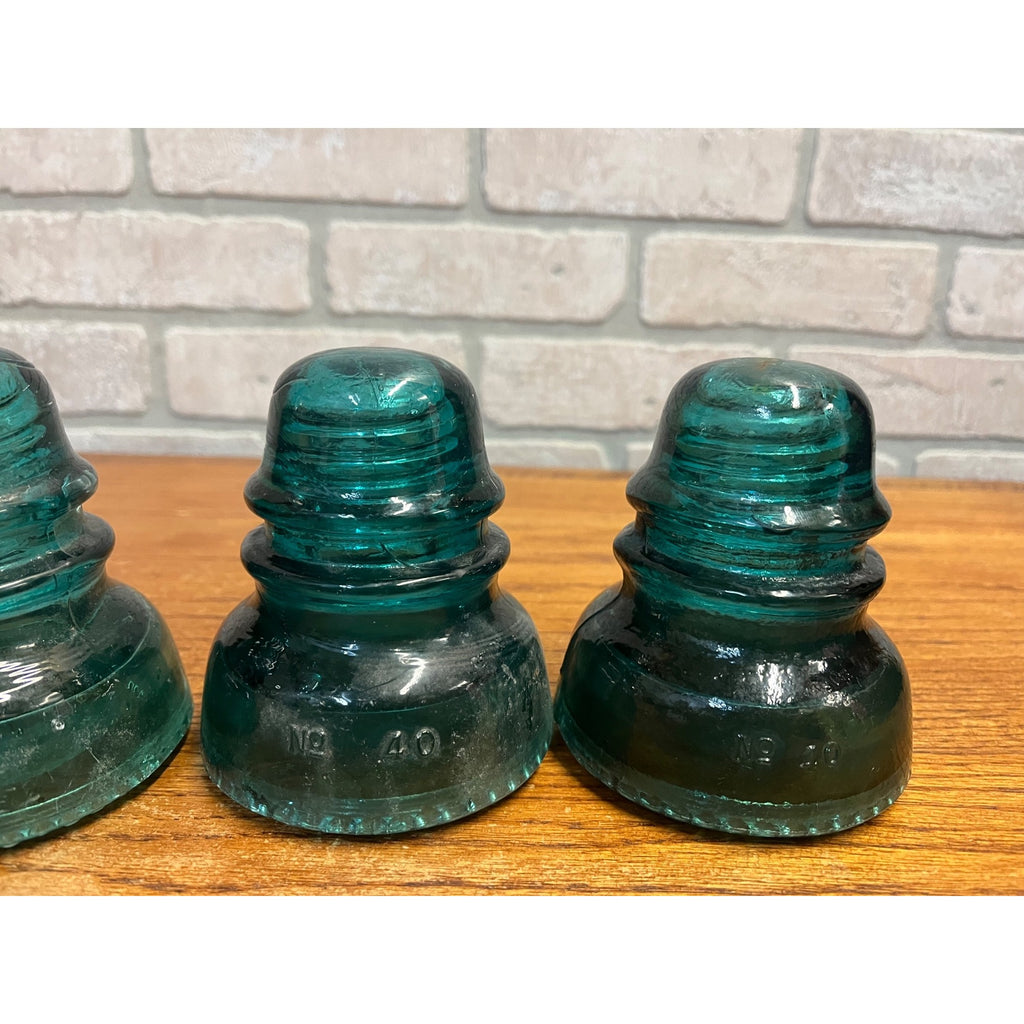 Vintage Aqua Teal Blue Hemingray No. 40 Glass Insulator Set of 4