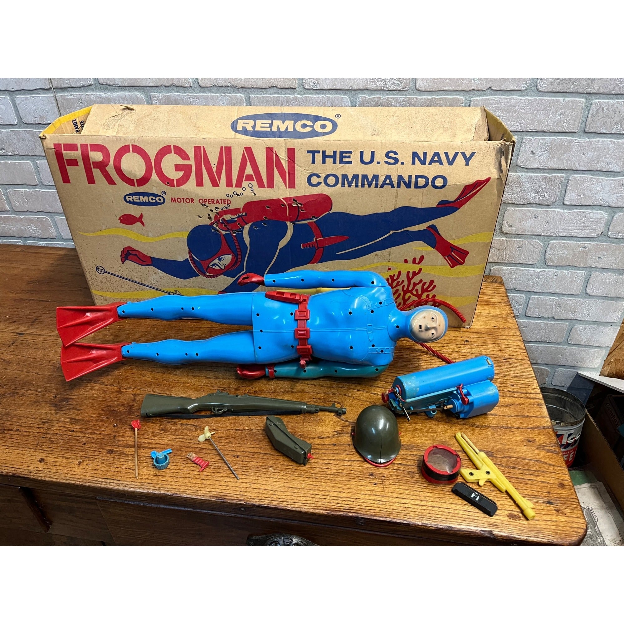 Vintage 1961 Remco Frogman US Navy Commando Toy Scuba Diver + Box - Parts/Repair