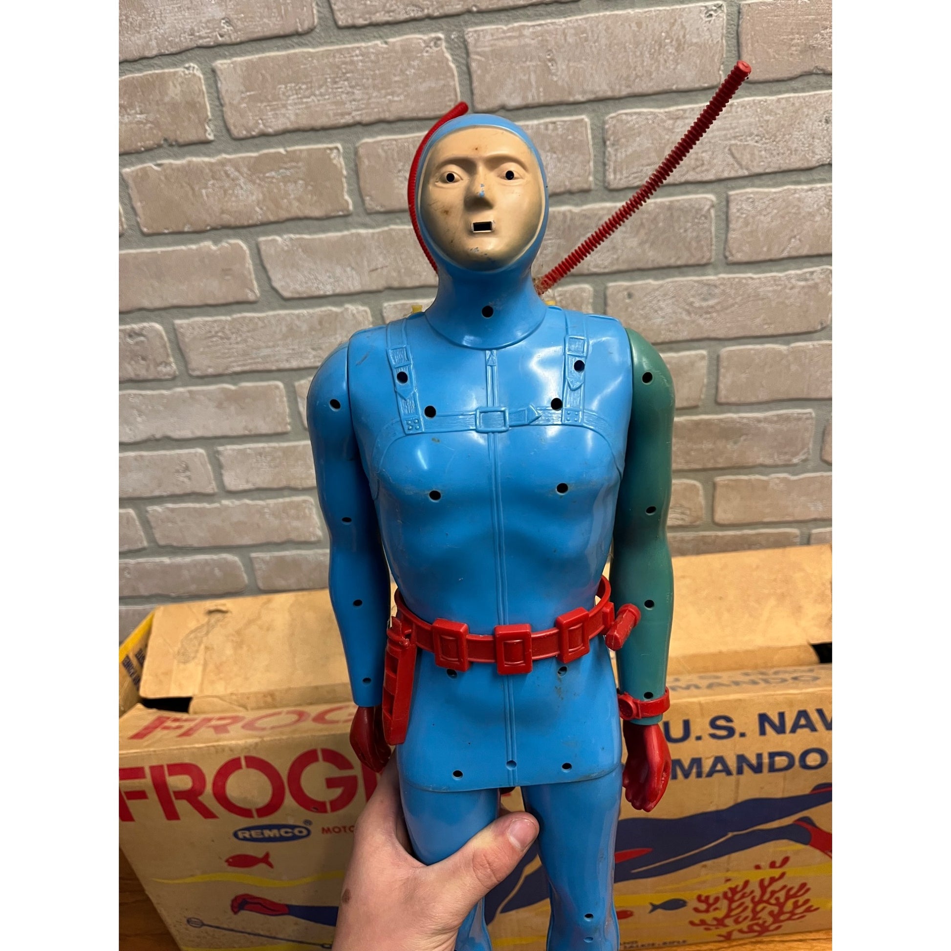Vintage 1961 Remco Frogman US Navy Commando Toy Scuba Diver + Box - Parts/Repair