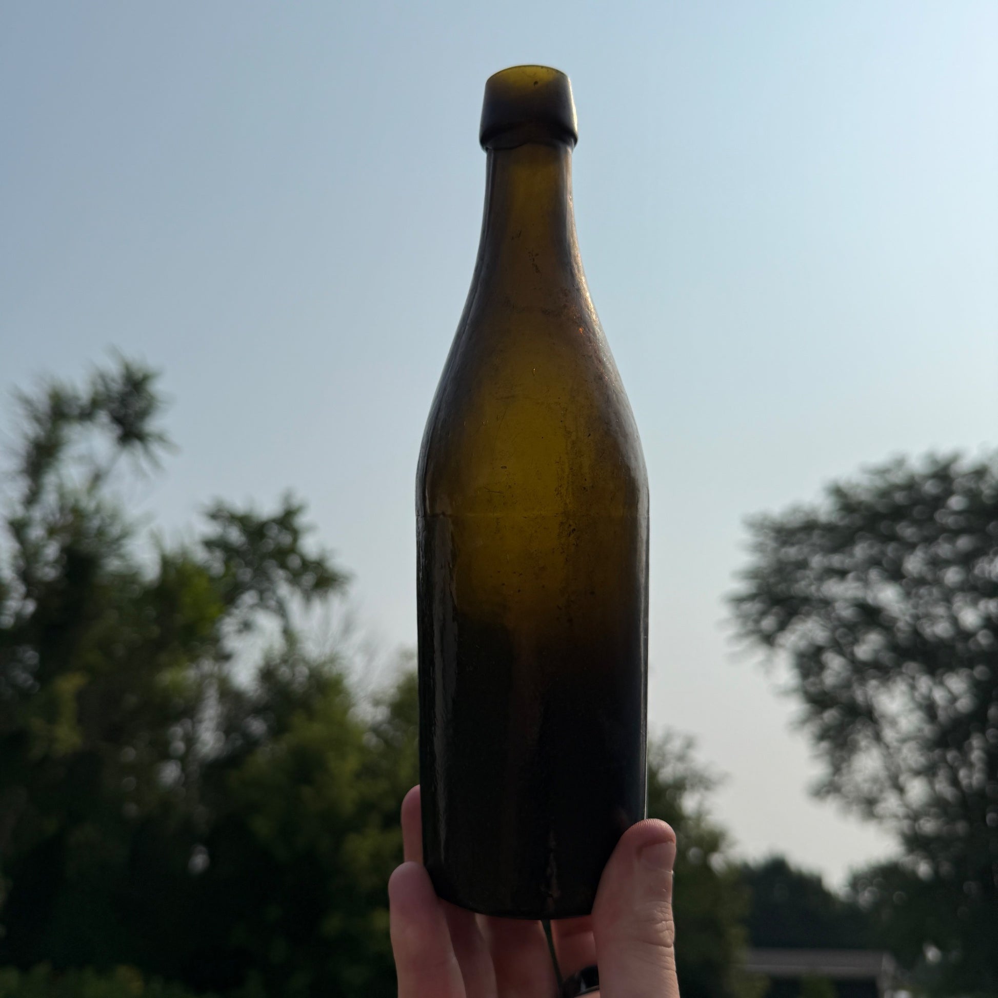 Antique 1800s Dark Olive Green Applied Lip Liquor Soda Beer Bottle