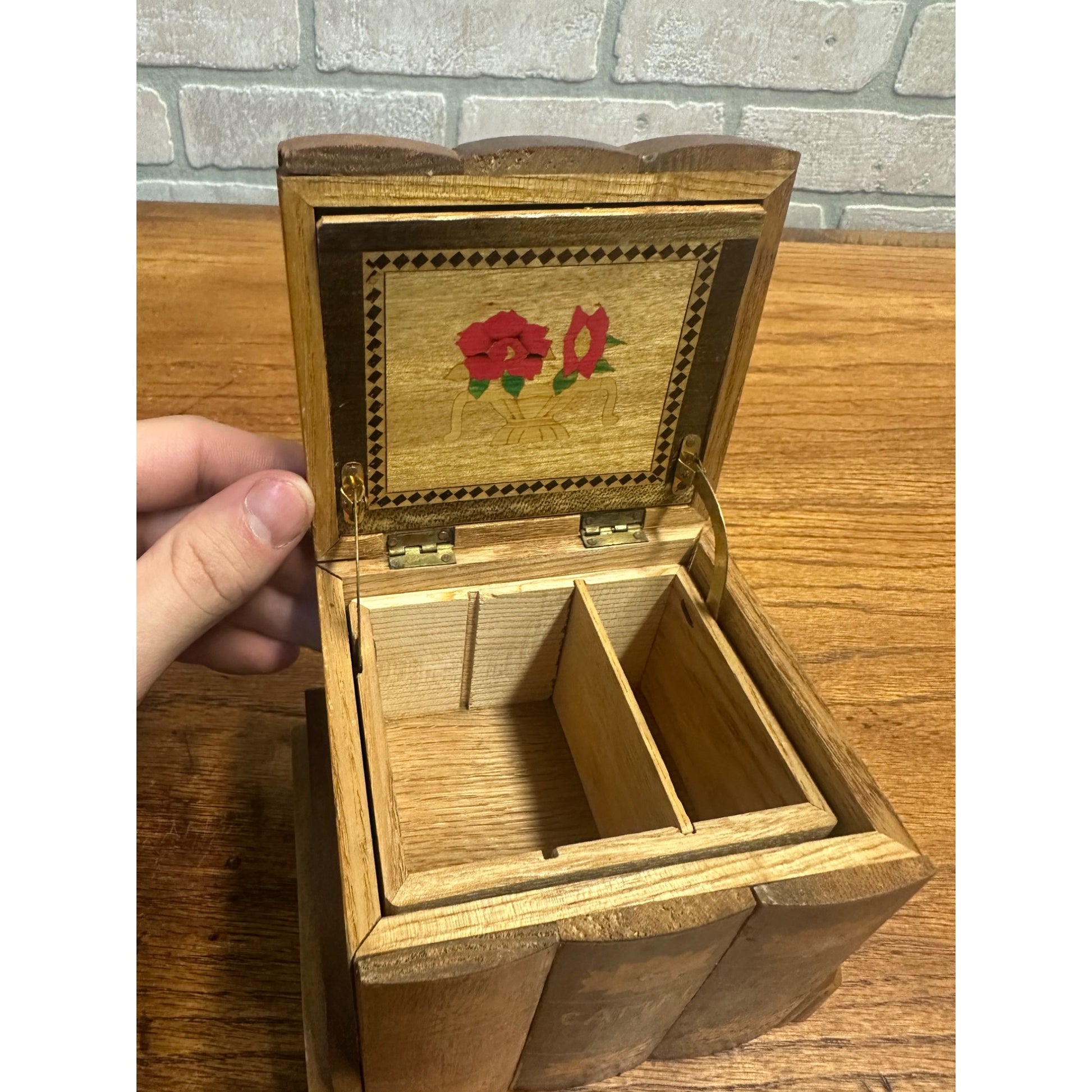 Rare Vintage Occupied Japan Scottie Dog Pop-Up Wooden Cigarette Dispenser Box