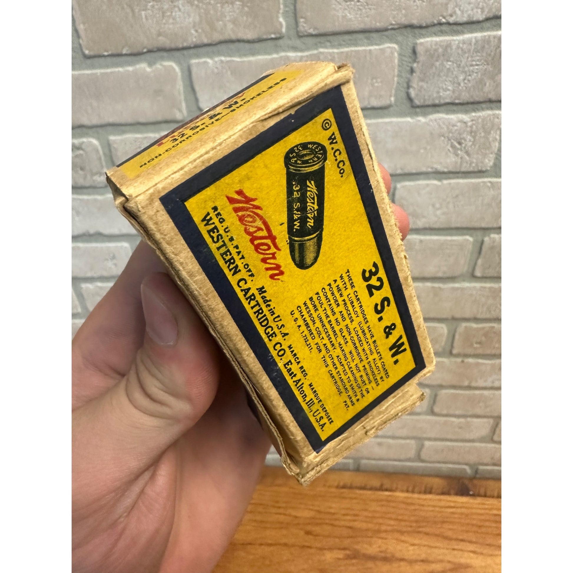 Western Cartiges 32 S. & W. Center Fire 85 Grain Coated Bullet EMPTY BOX